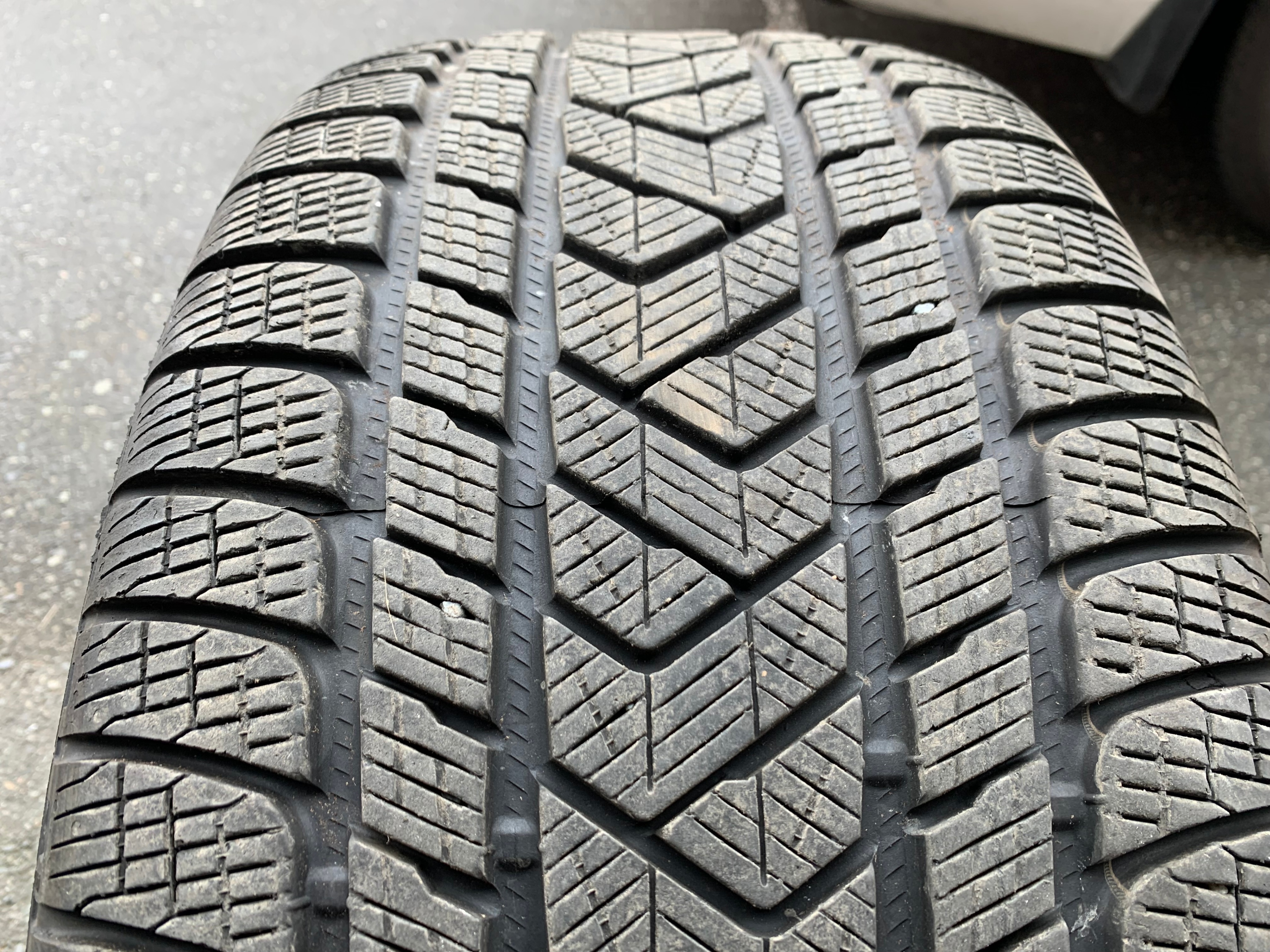 1 x single 265/50/19 M+S Pirelli Scorpion Winter with 75% tread - photo 3