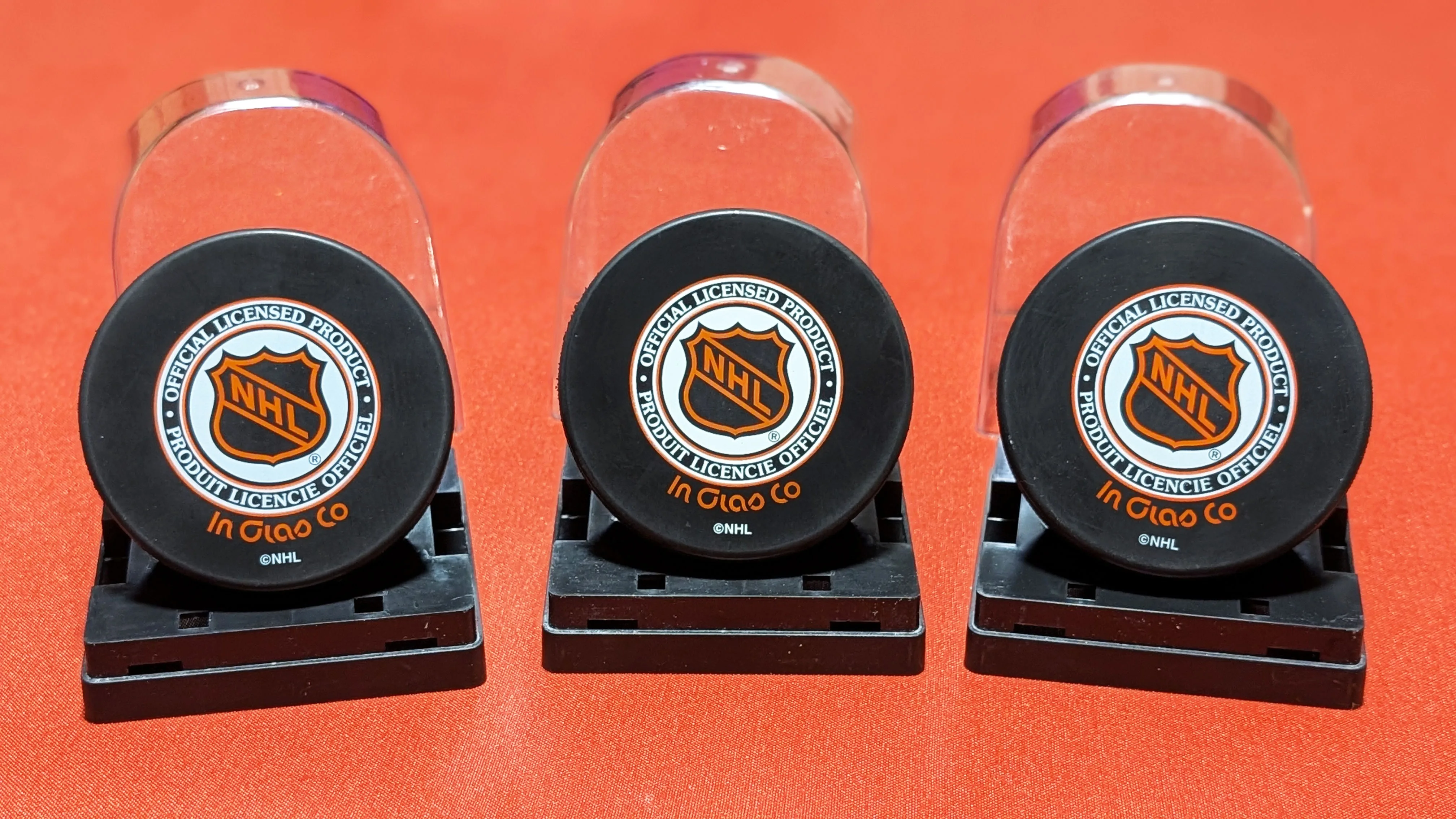 Vintage NHL Inglasco Puck with Display Stand - Made in Slovakia image indicator(2)