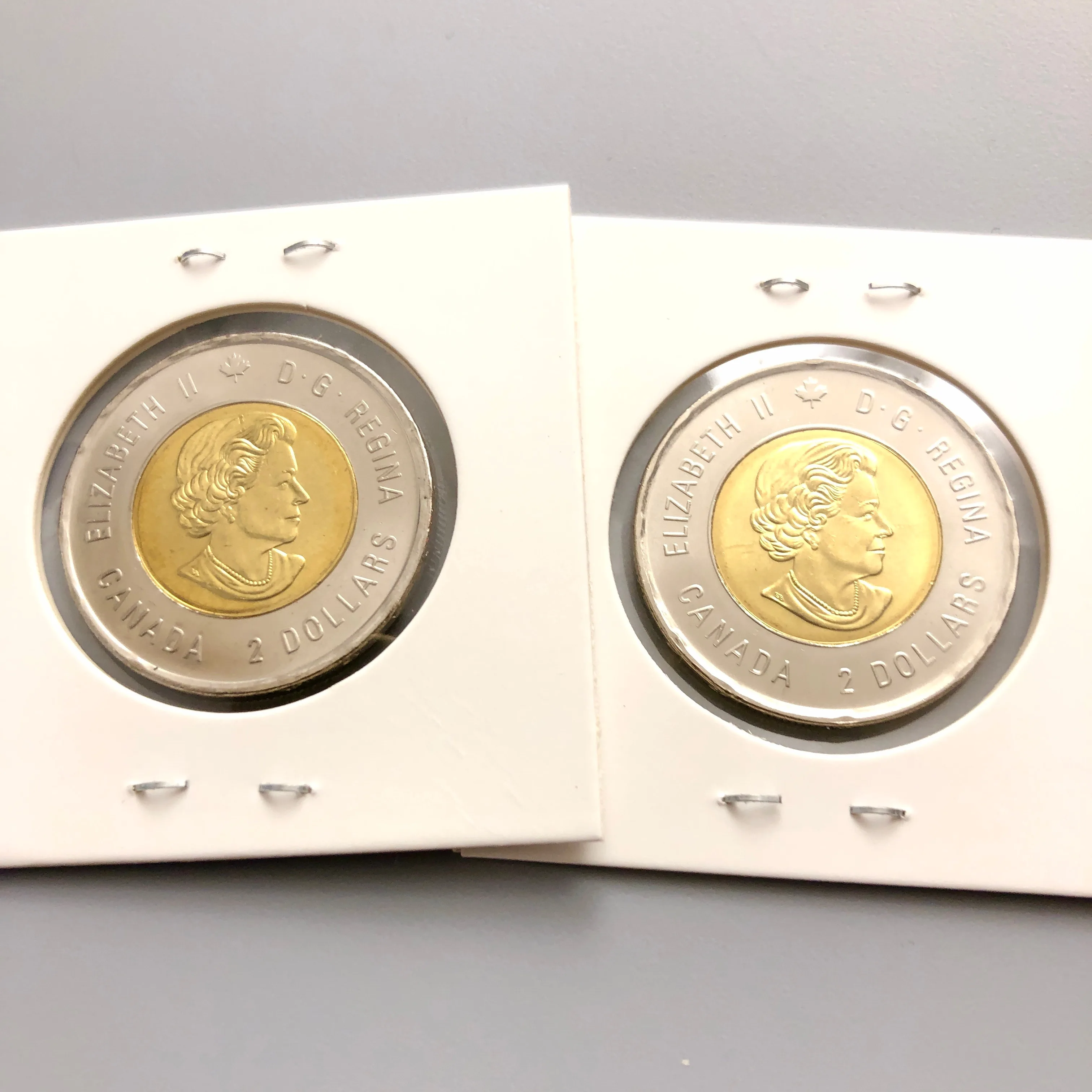 Beautiful BU 2020 Canadian Bill Reid Toonie Coin Set image indicator(2)