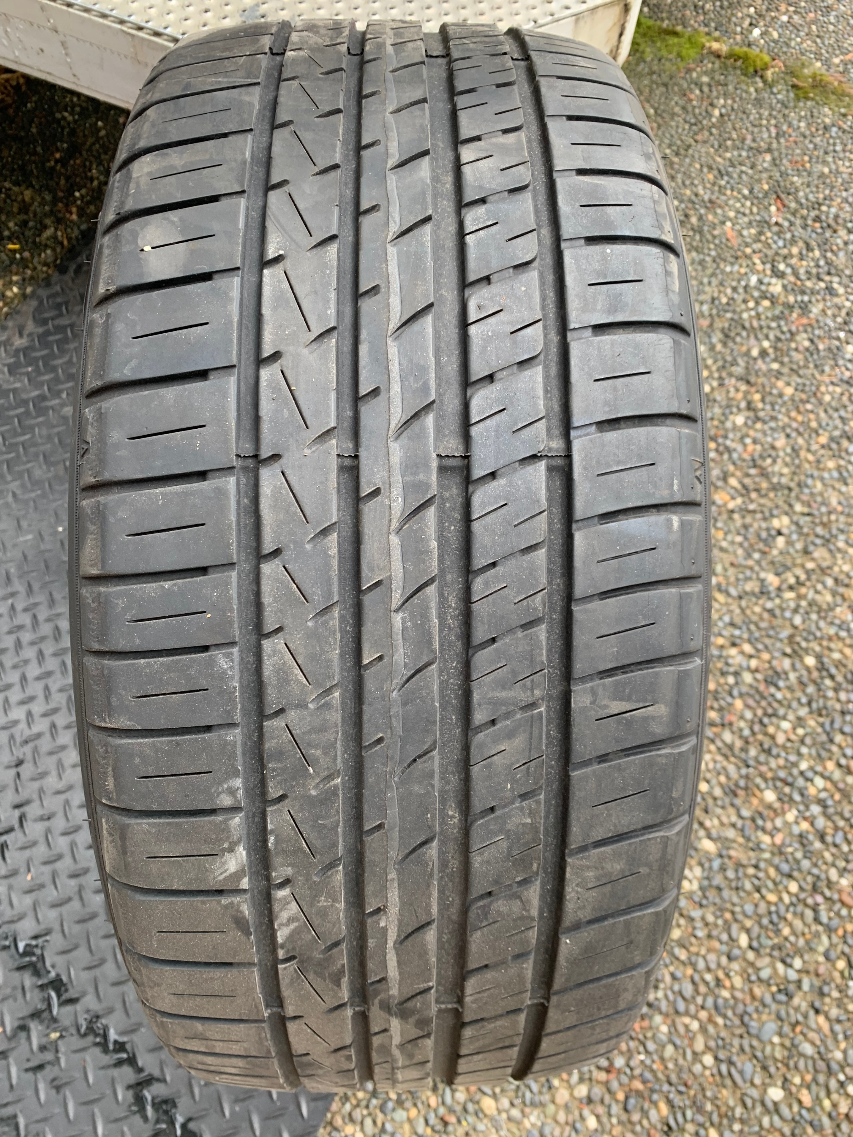 Pair of 235/40/18 95Y M+S Falken Pro G5 Sport A/S with 60% tread
