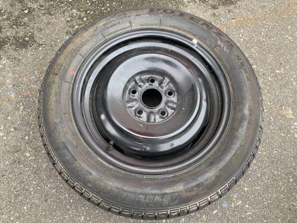 1 X single 205/60/16 Bridgestone 80% tread steel rim 5x114.3mm