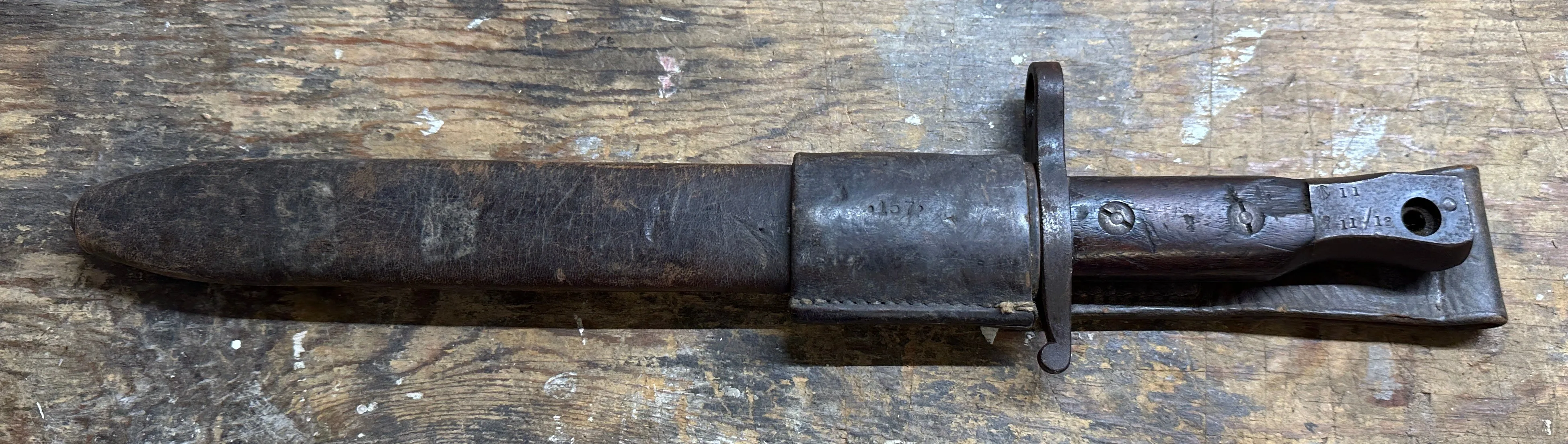 Vintage 17" Ross Rifle Bayonet 1907 image indicator(6)