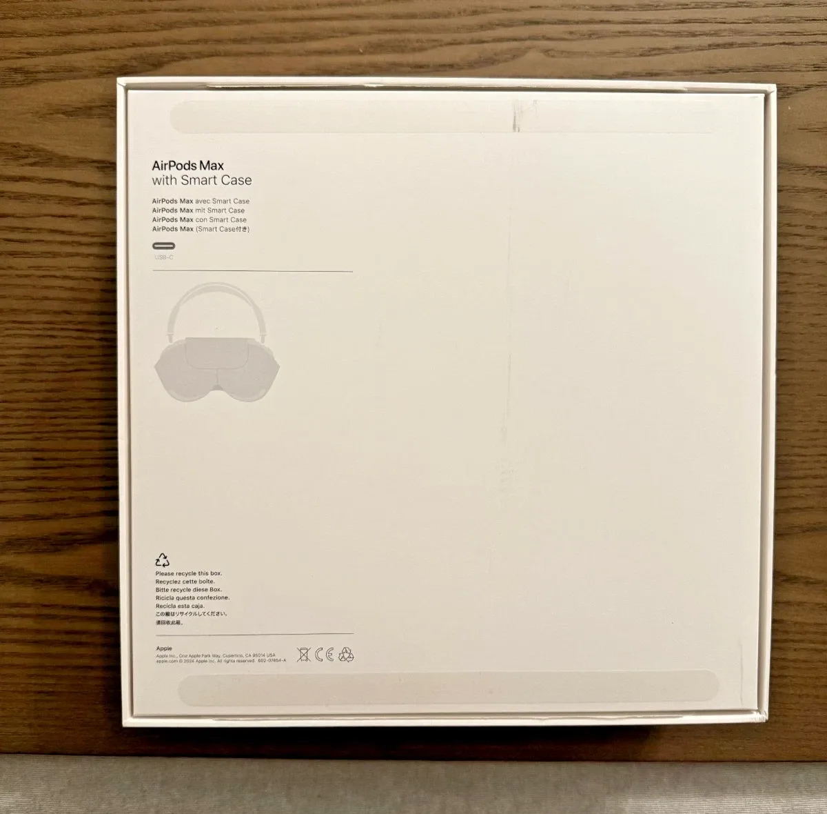 Brand New Apple AirPods Max with Smart Case (USB-C) - Blue image indicator(7)