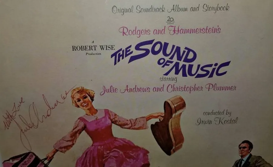 RARE Julie Andrews Signed Sound of Music Album Cover w/ COA image indicator(10)
