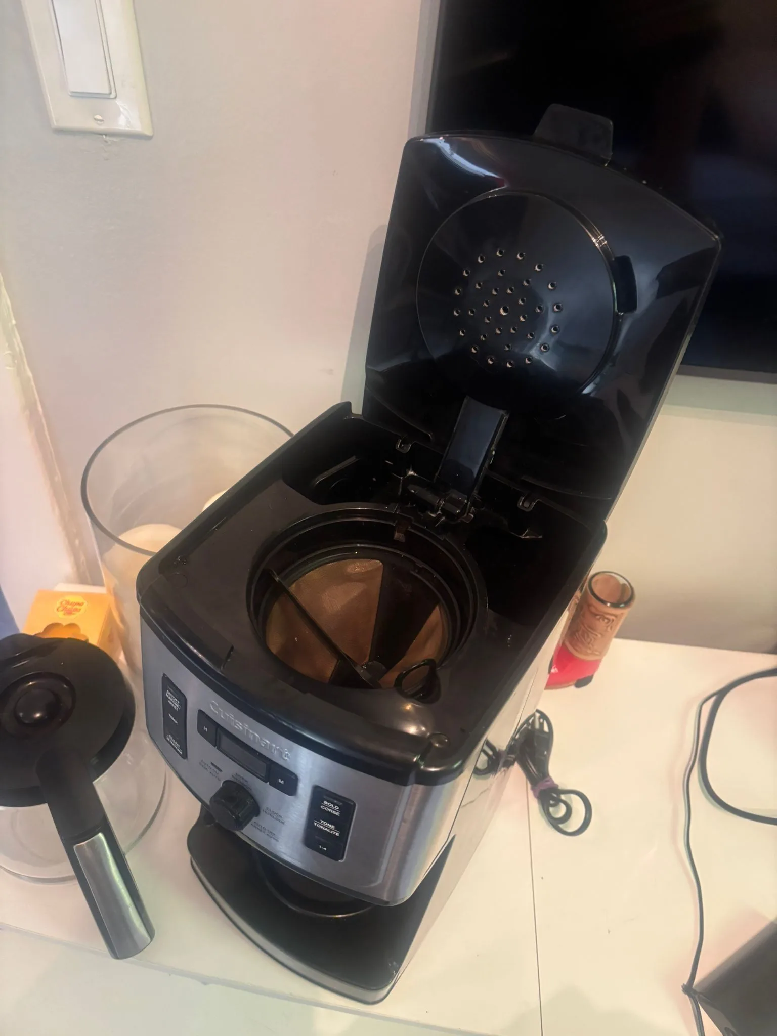 Cuisinart Programmable Coffee Maker 12-Cup Stainless Steel image indicator(2)