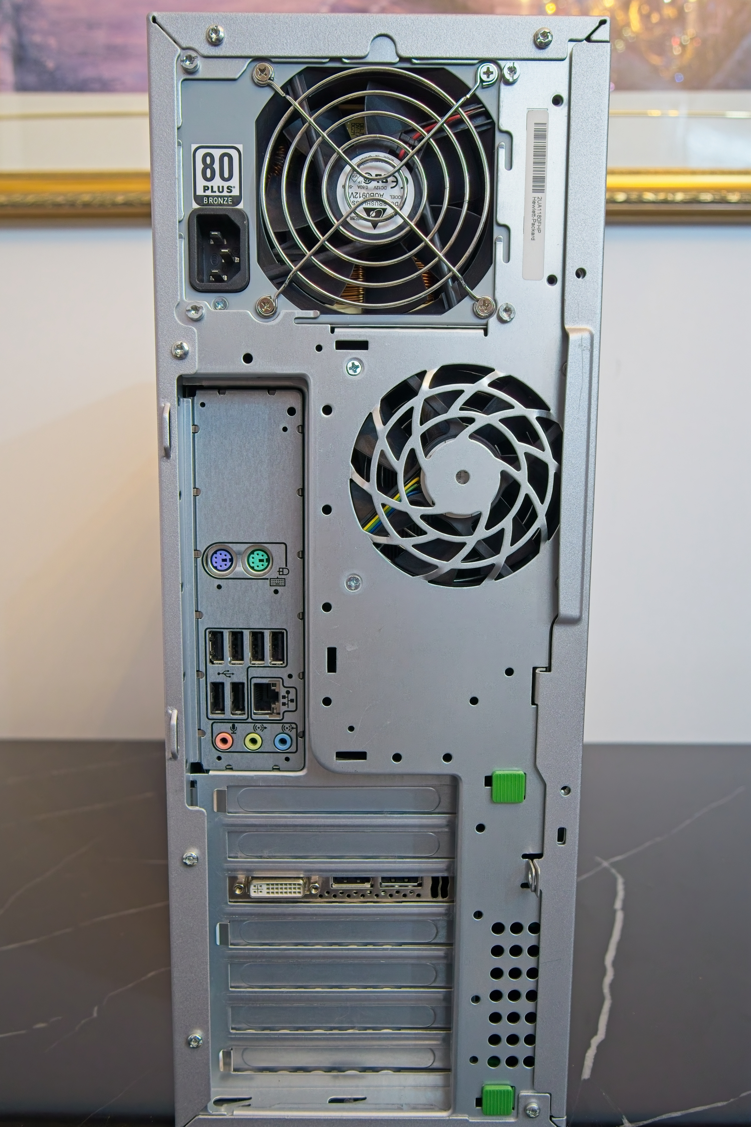 HP Z400 Workstation Xeon W3520 | 16GB RAM | Quadro 2000 - photo 3