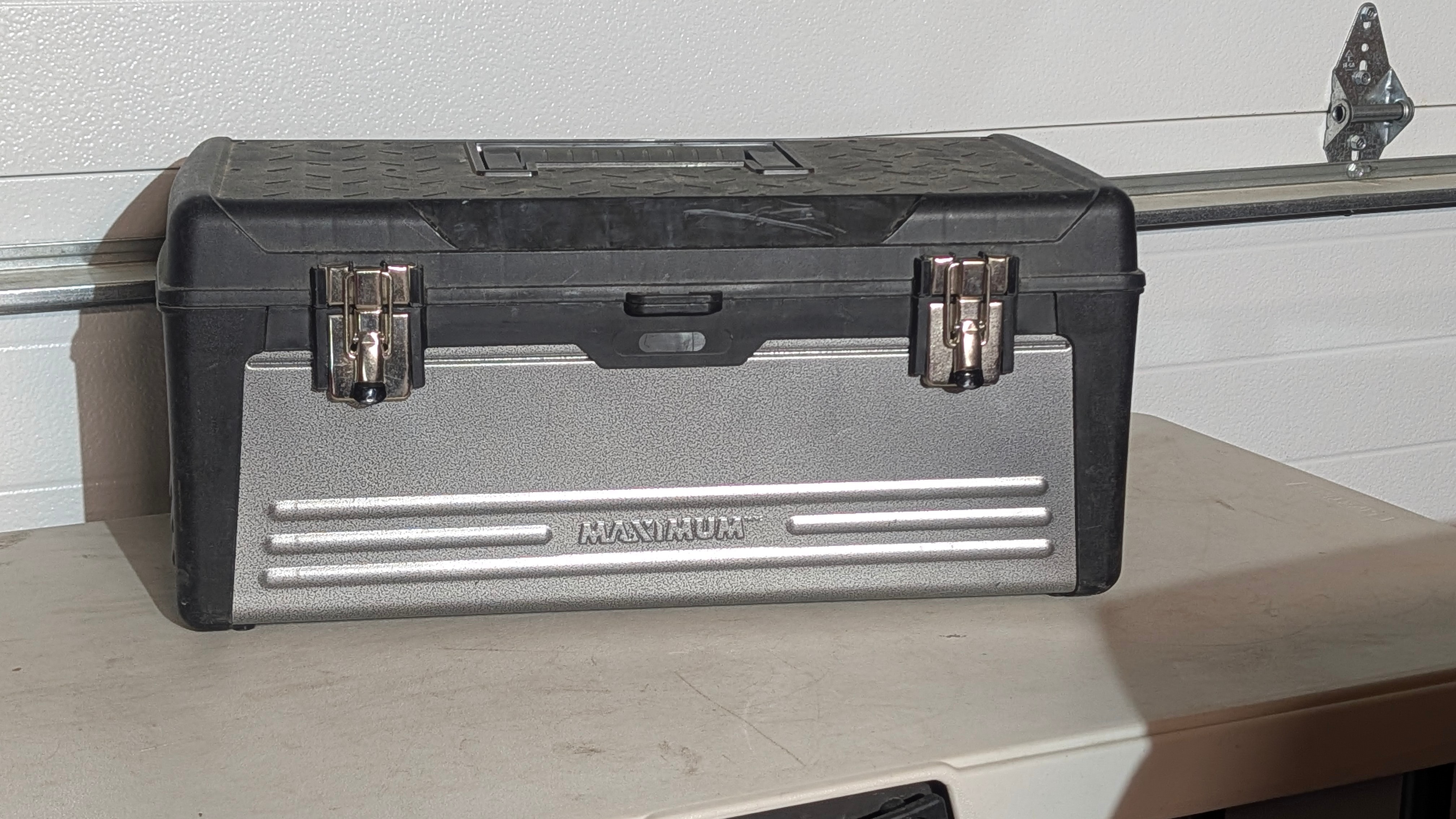MAXIMUM Portable Heavy Duty Steel/Resin Tool Box