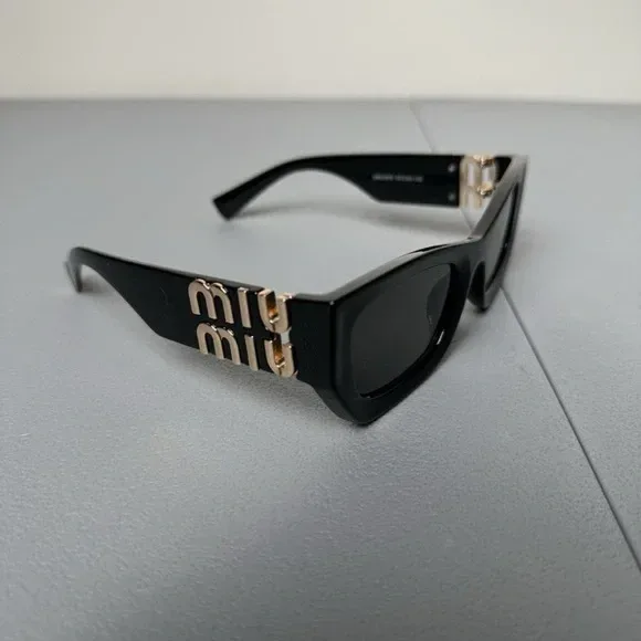 New MIU MIU MU 08ZS 1AB5S0 Black Grey Women's 53 mm Sunglasses image indicator(4)