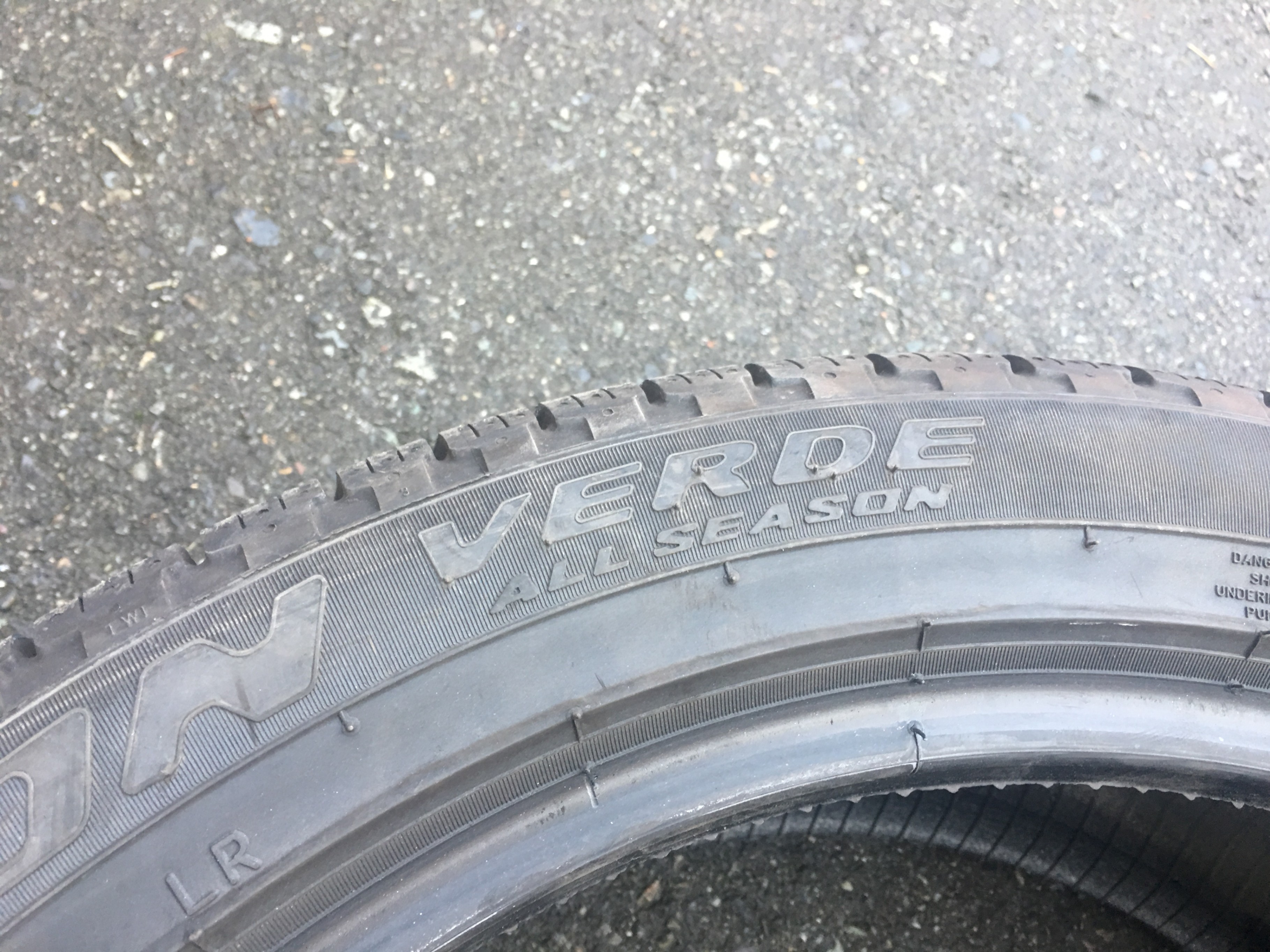 1 X single 245/45/20 Pirelli scorpion verde A/S LR w 95% tread - photo 5