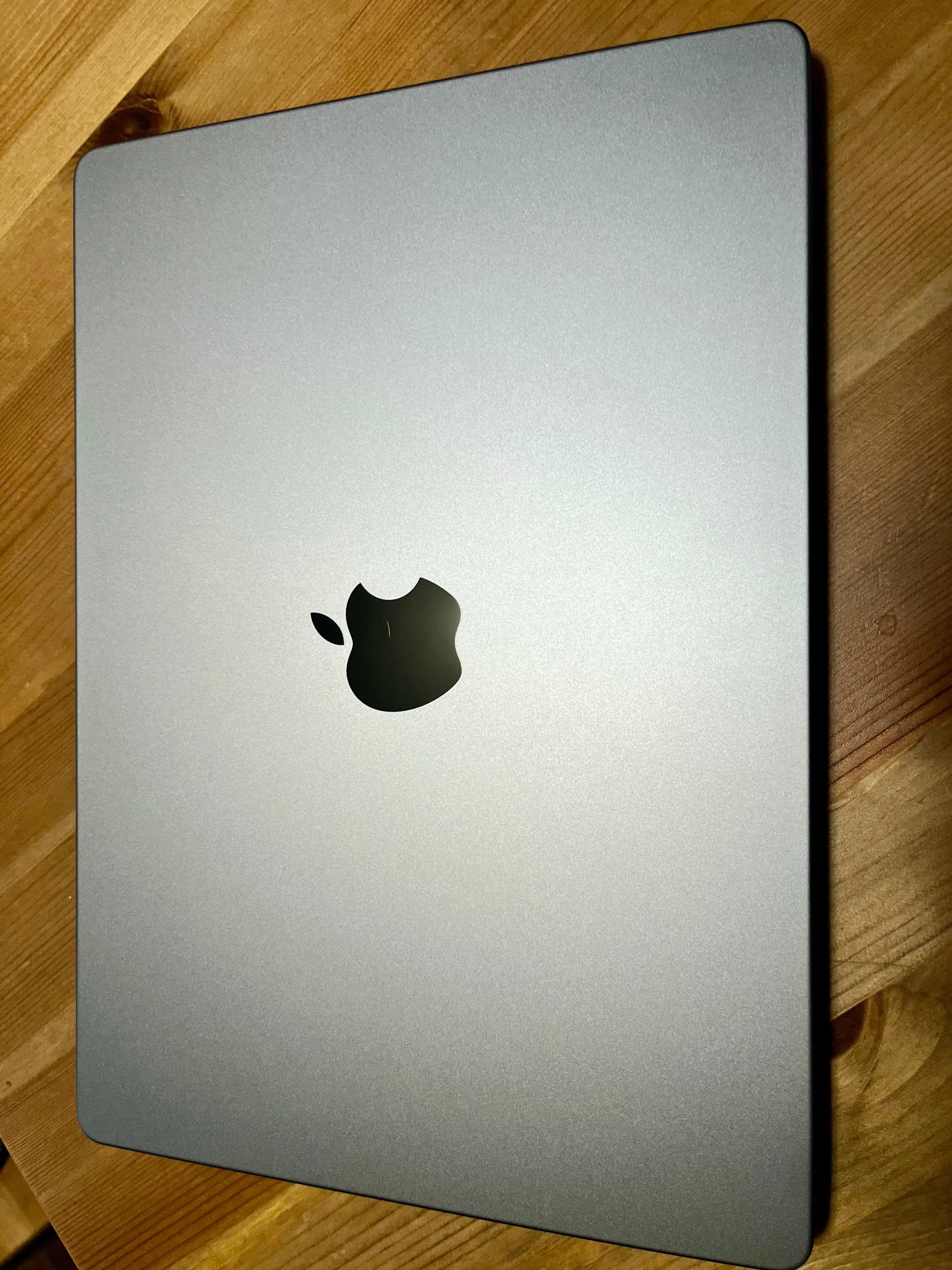 MacBook Pro 14-Inch, M1 Pro - 1TB, One-Year AppleCare  image indicator(4)