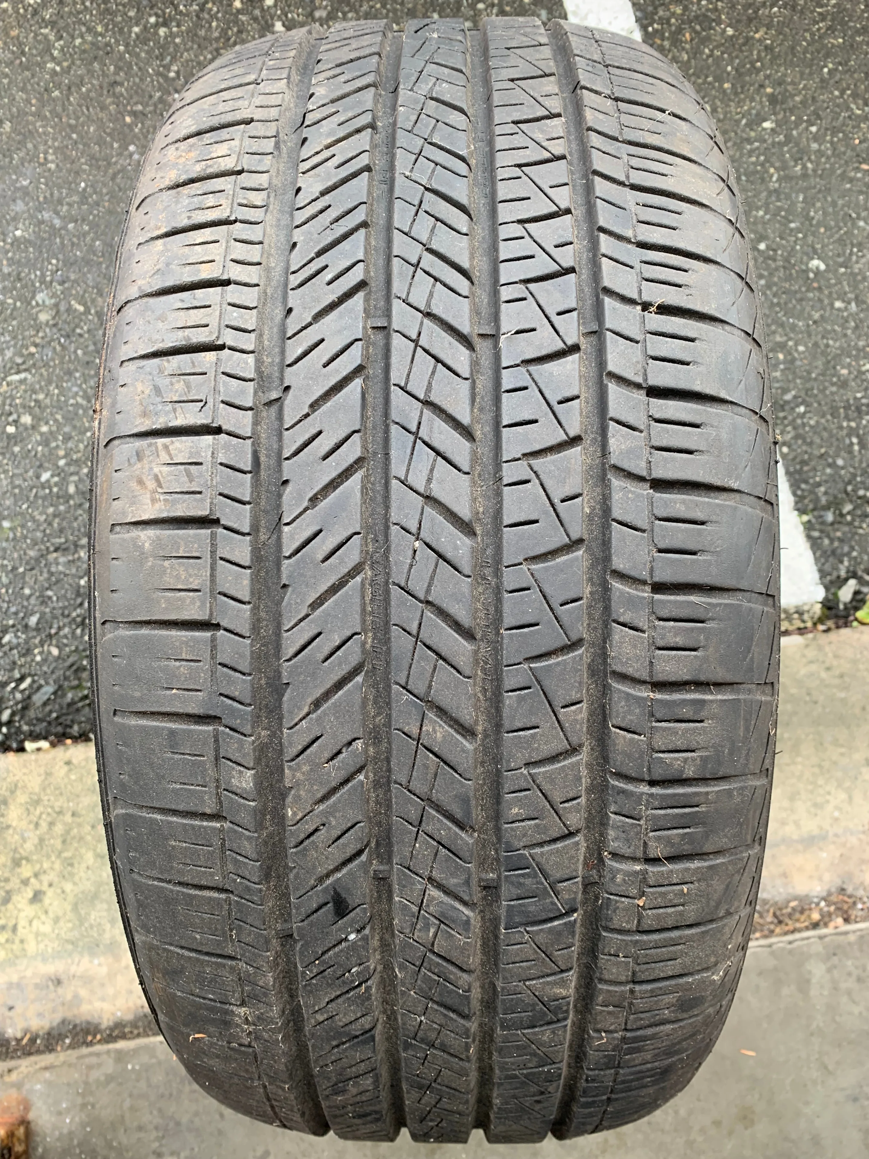 1 x single 245/40/19 M+S Goodyear Eagle F1 Asymmetric 80% tread thumbnail