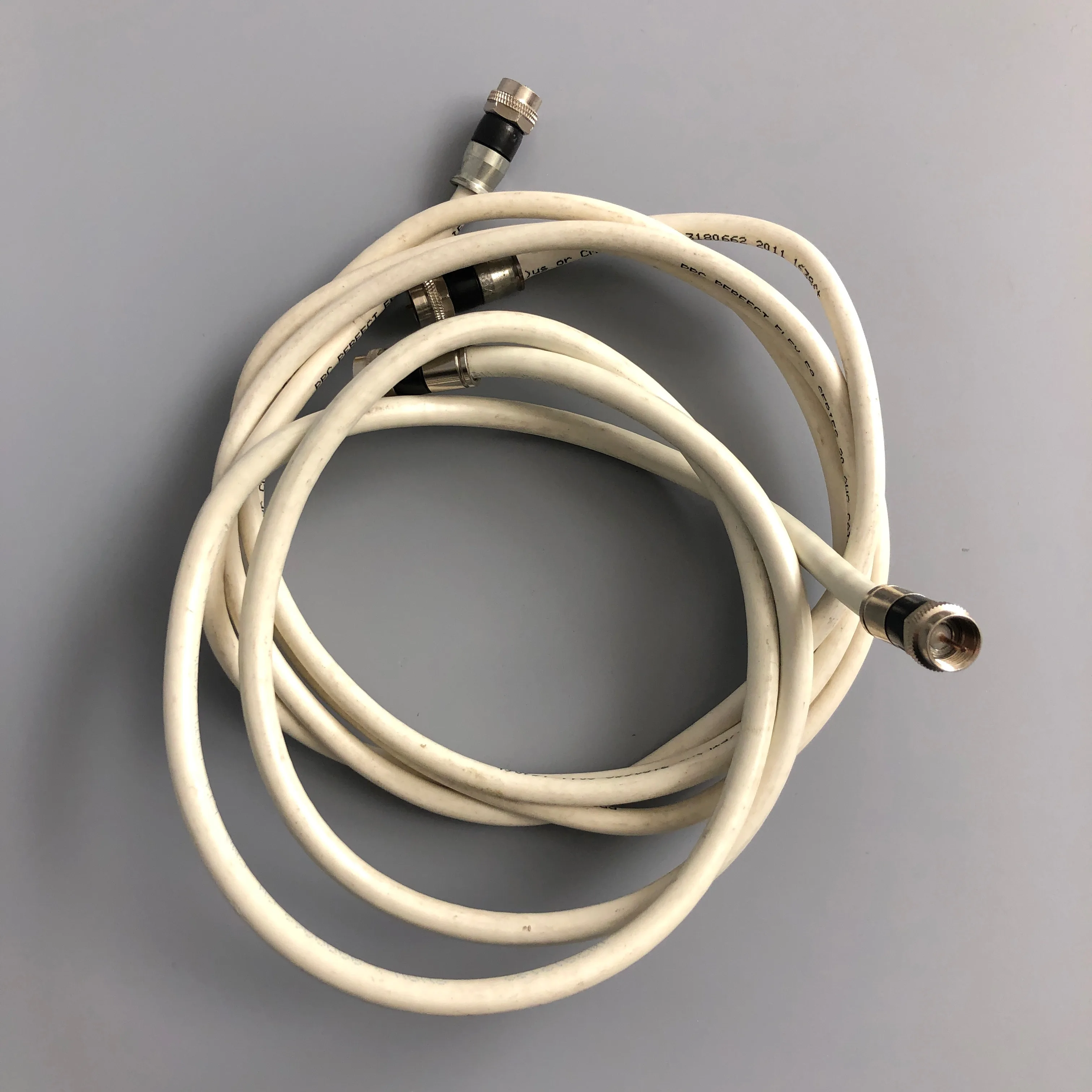 9 Feet of Coax Cables (2 pieces) image indicator(2)