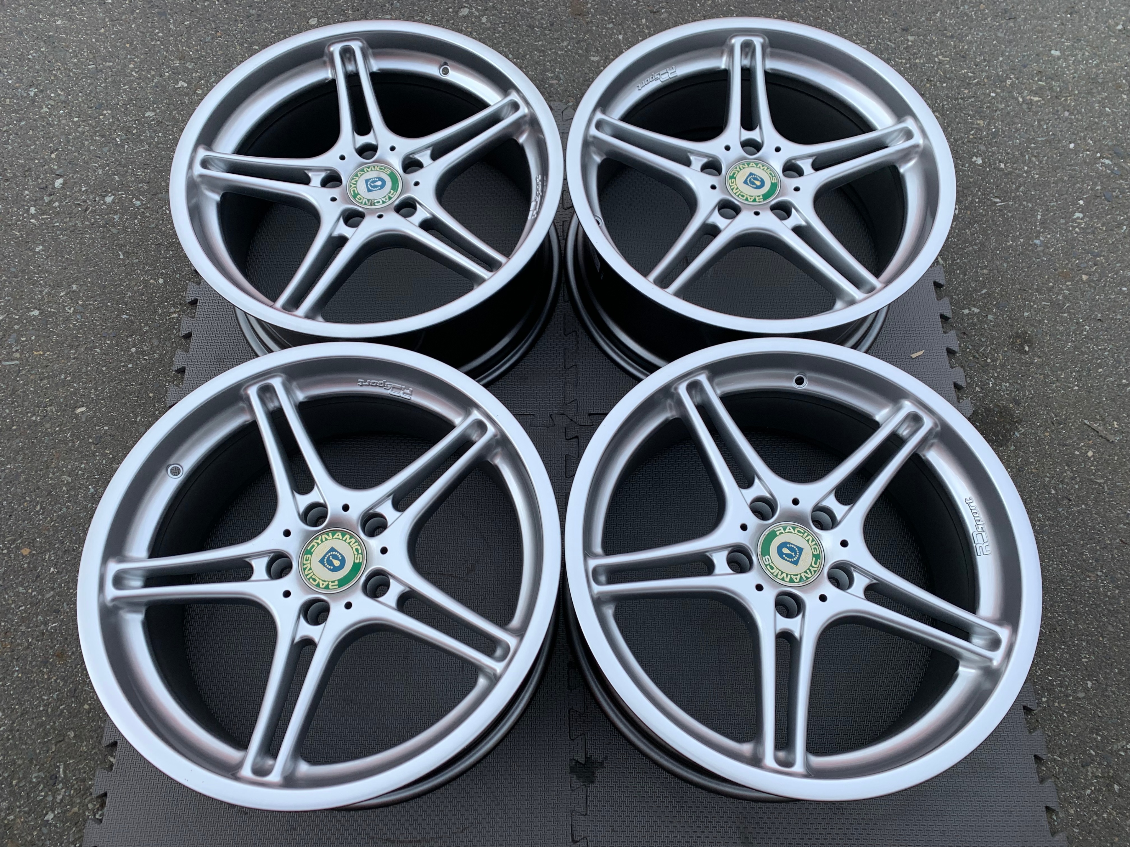 ULTRA RARE - BRAND NEW BMW GENUINE RD2 Racing dynamics 19X8.5 - photo 2