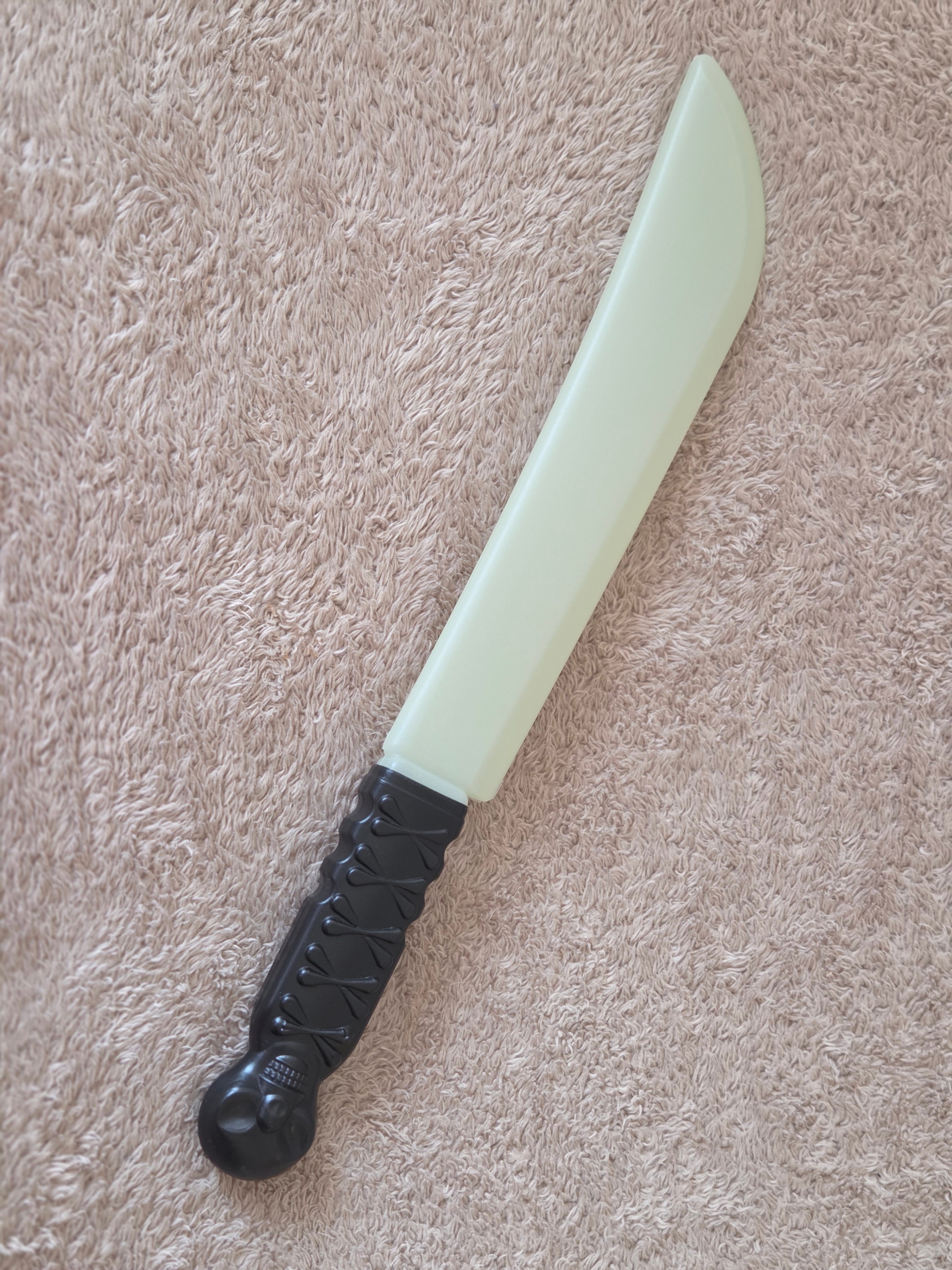 Light Green Plastic Machete Sword – Party Prop - photo 2