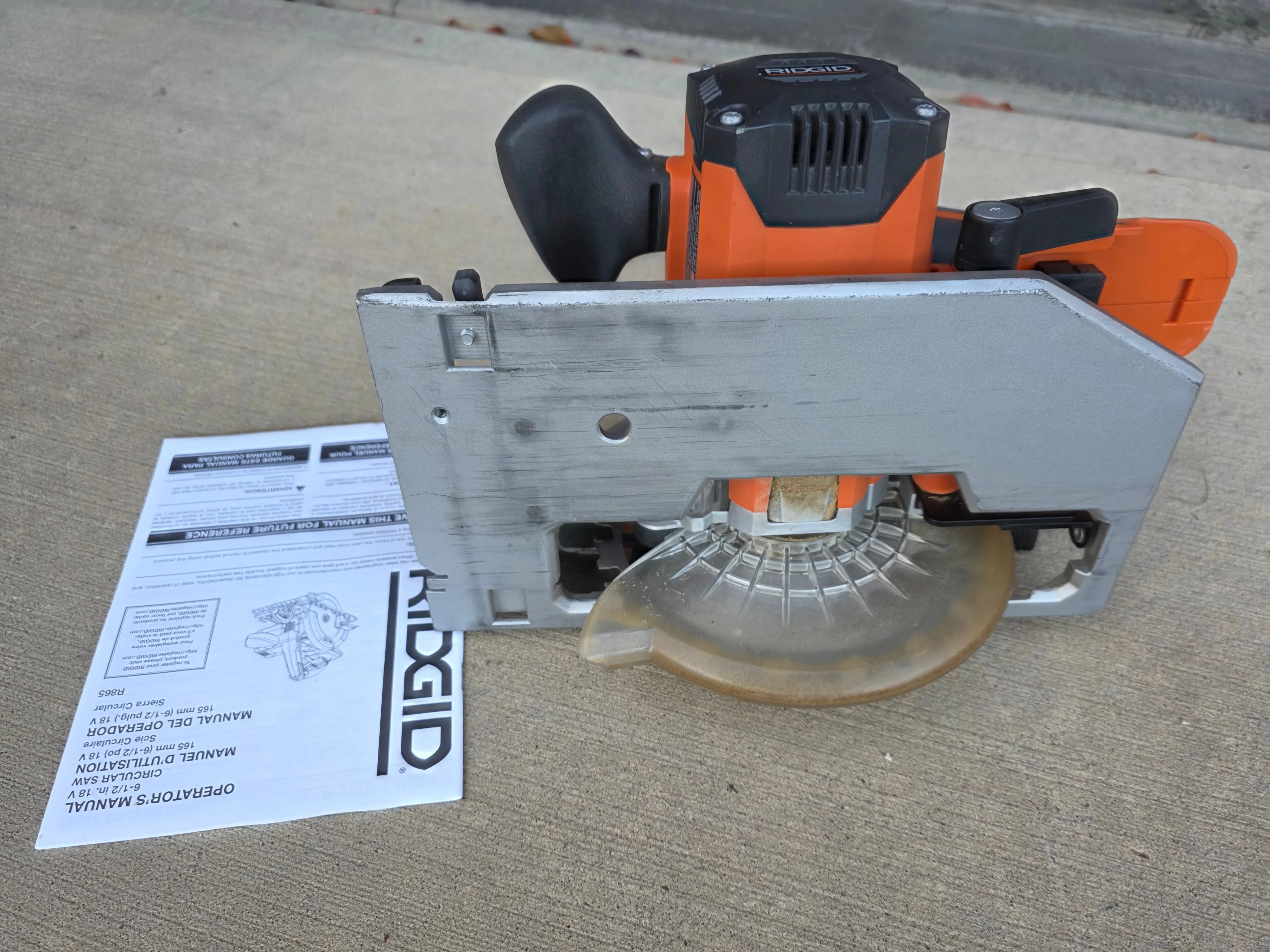 RIDGID 18V Cordless Lithium-Ion 6-1/2-inch Circular Saw image indicator(3)