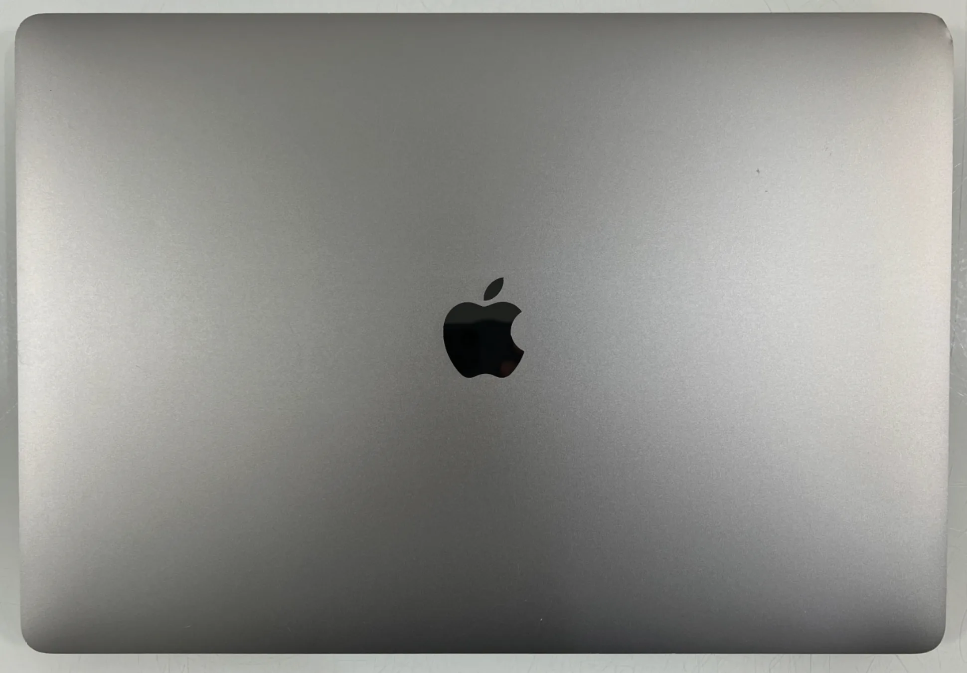 MacBook Pro 16” – 2TB SSD / 32GB / Serviced / 100% Quiet – $825 image indicator(2)
