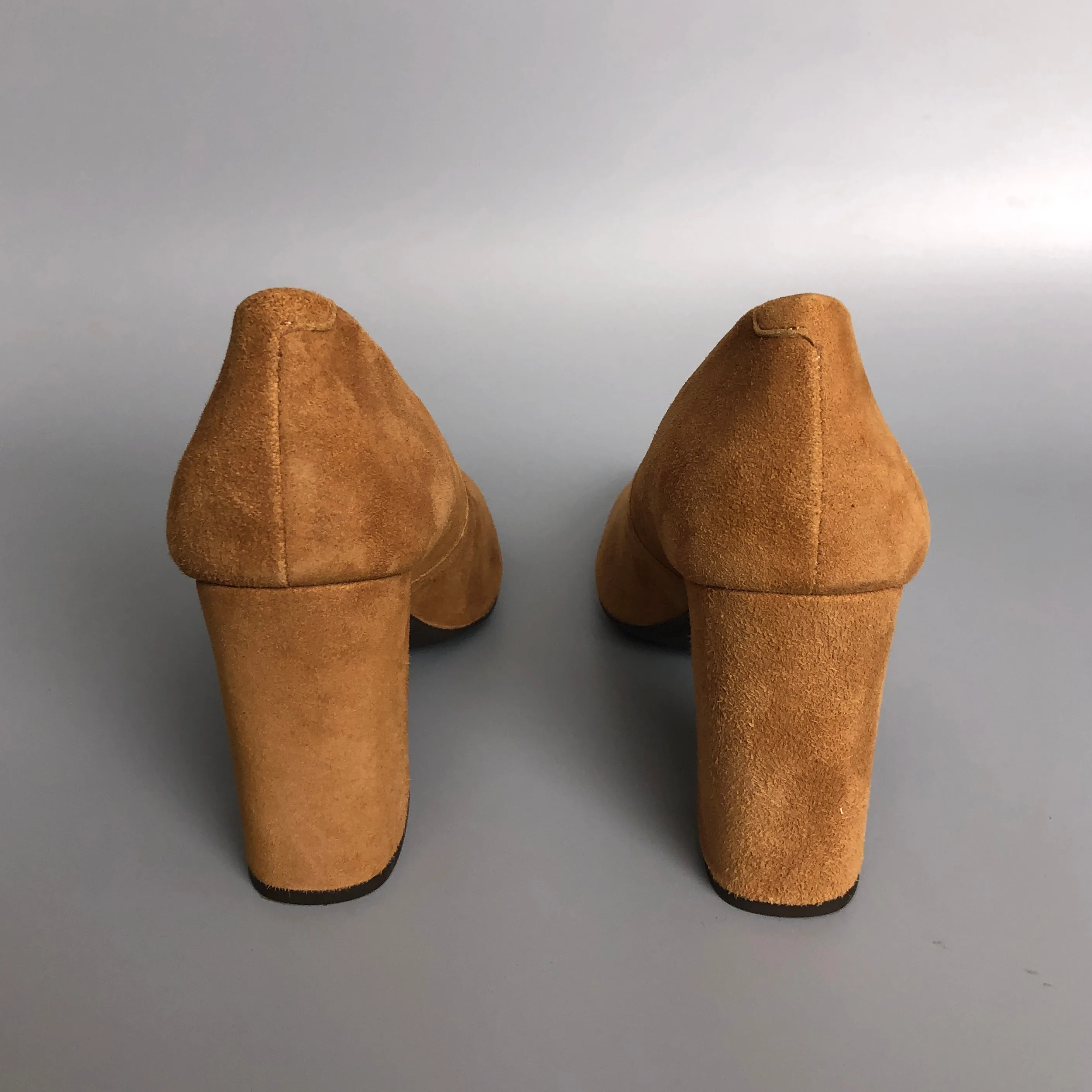 Tan Leather Suede Geox Heels image indicator(10)
