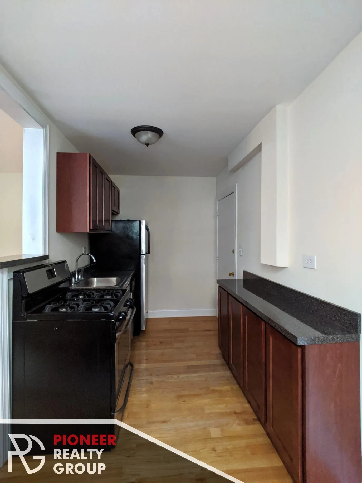 Lakeview Studio Available NOW! image indicator(2)