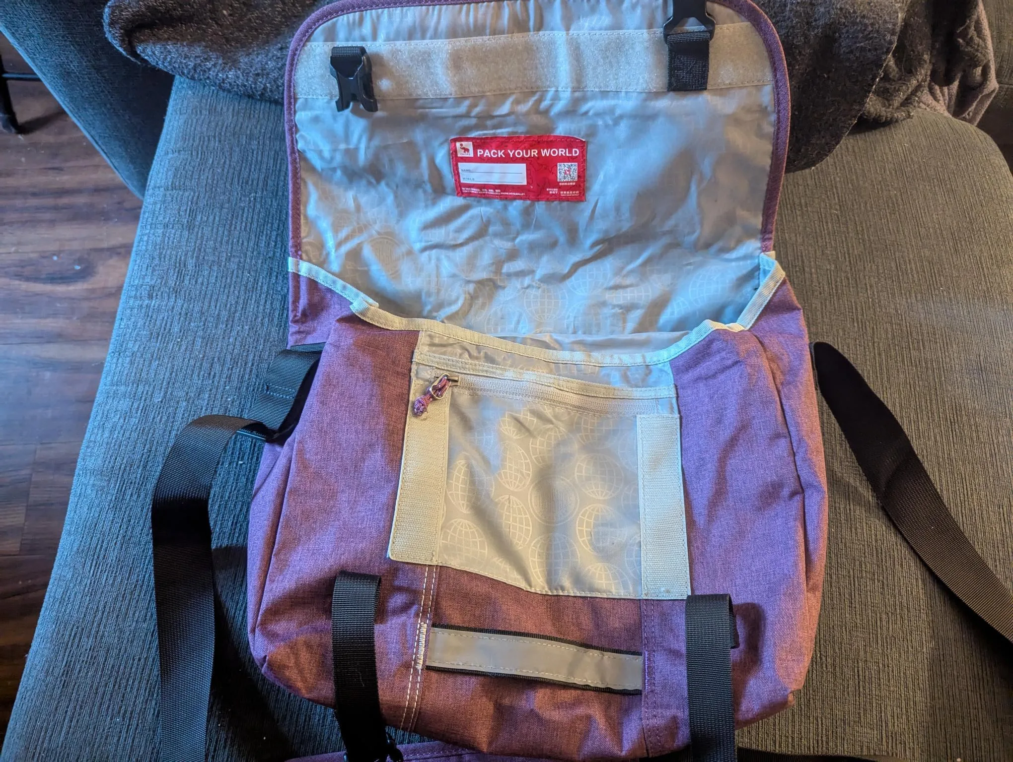 Purple Laptop/Messenger Bag image indicator(2)