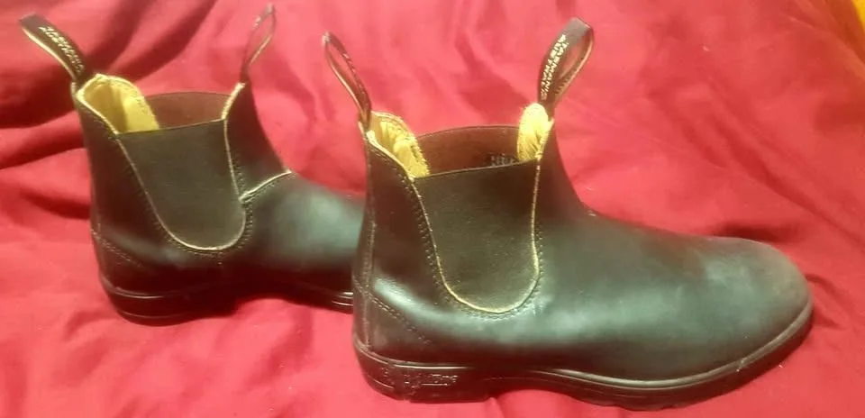 Mens Blundstones Boots Size 6 image indicator(3)