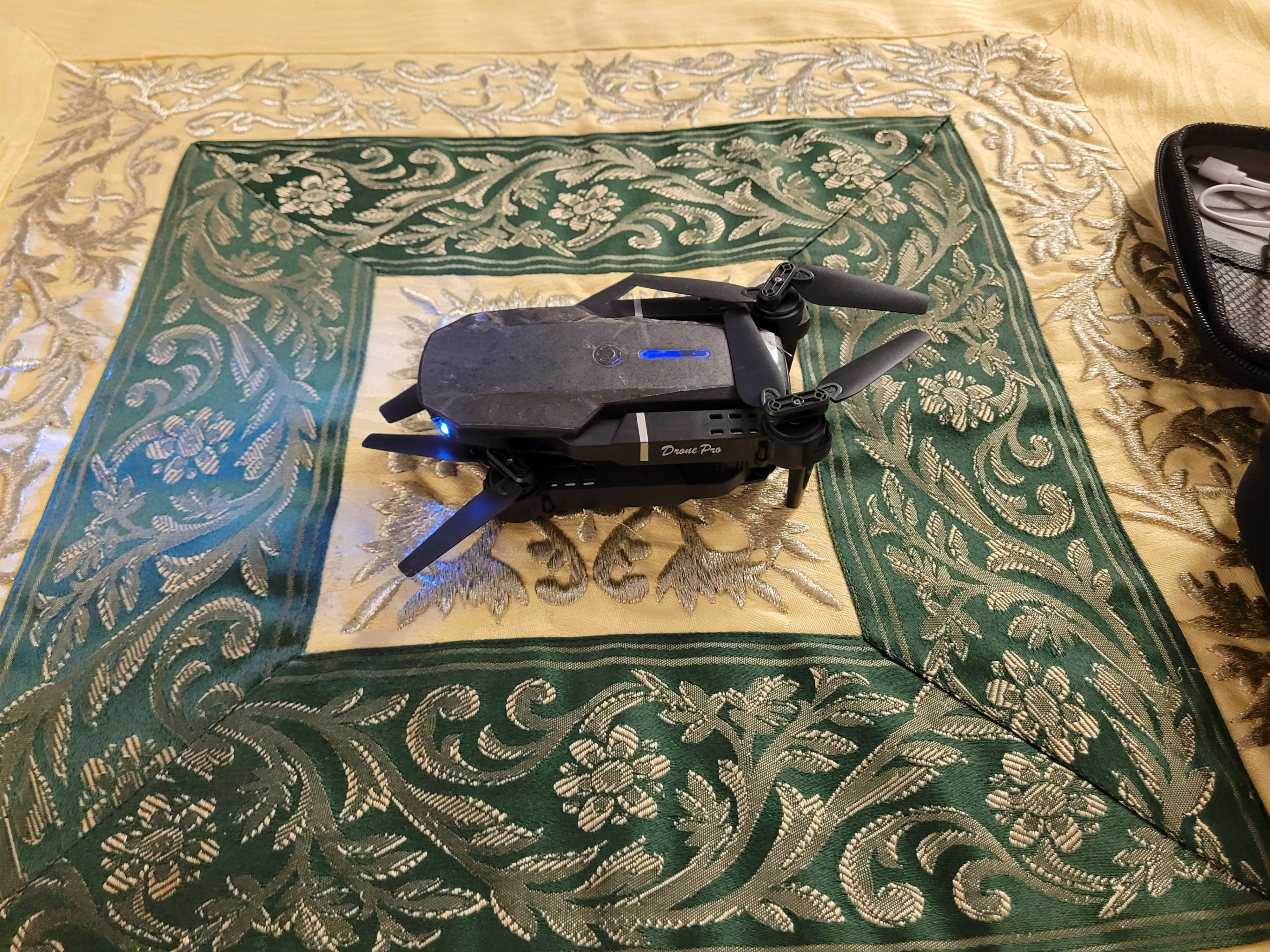 Small Drone with Camera - photo 3