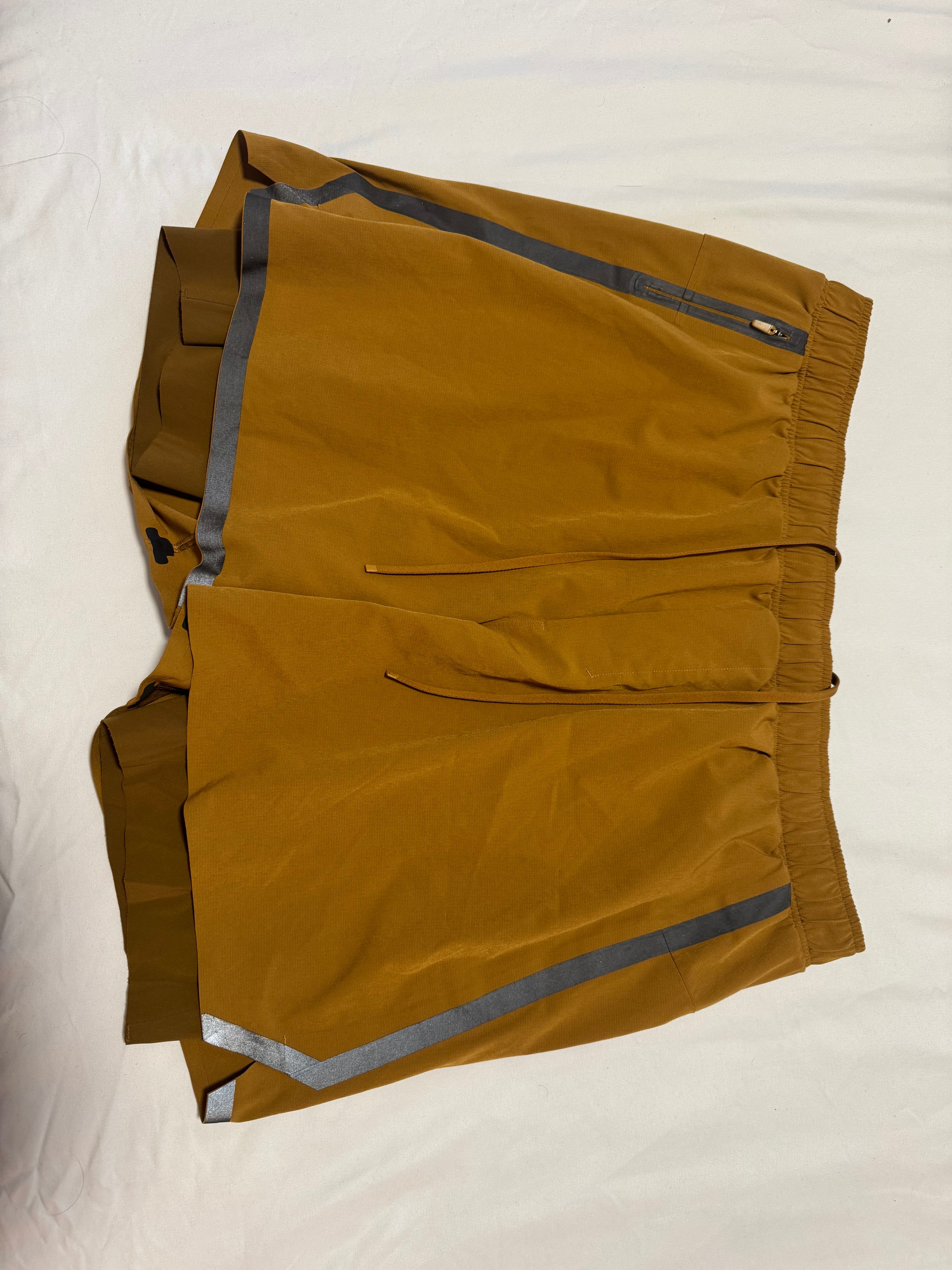 Lululemon Shorts - Running shorts