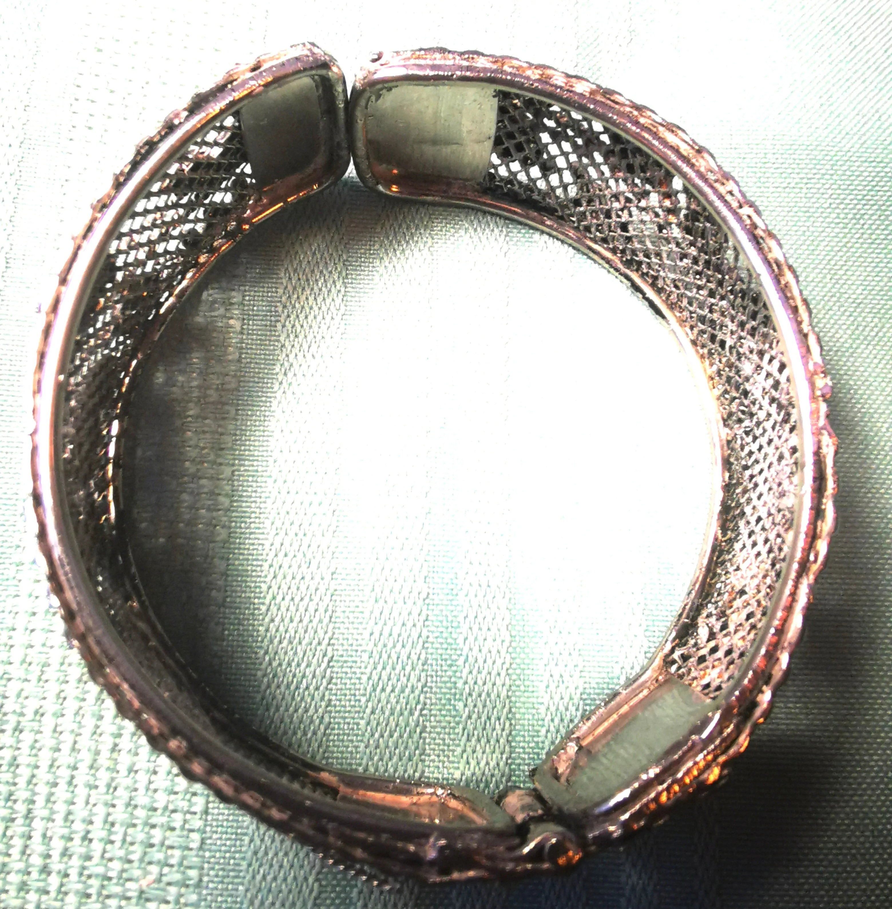 Asian Dragon Cuff Bracelet Vintage Intricate - Silver Tone Mesh image indicator(5)