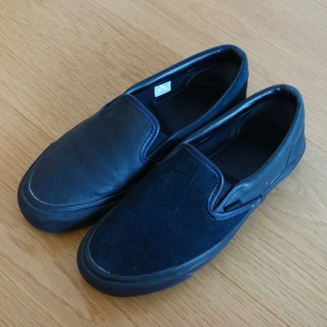 Engineered Garments x Vans leather Suede Slip On Navy - US8.5 thumbnail