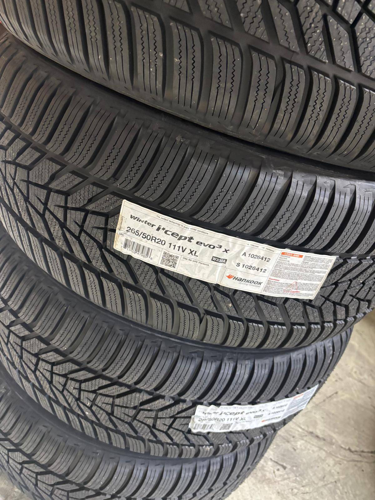 NEW 20”GrandCherokee/Durango SRT(5x127)+265/50/R20 Hankook Snows - photo 3