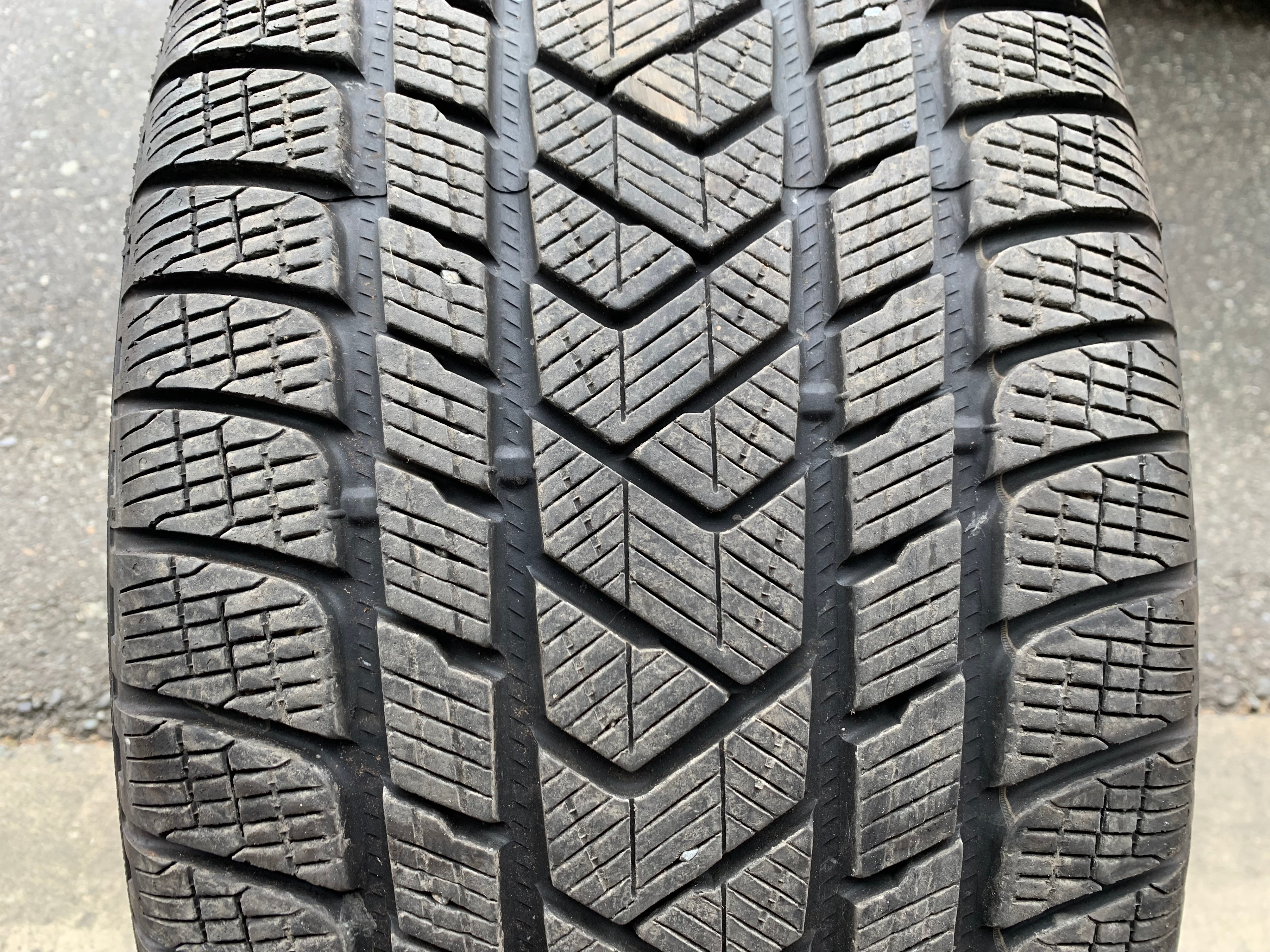 1 x single 265/50/19 M+S Pirelli Scorpion Winter with 75% tread - photo 2
