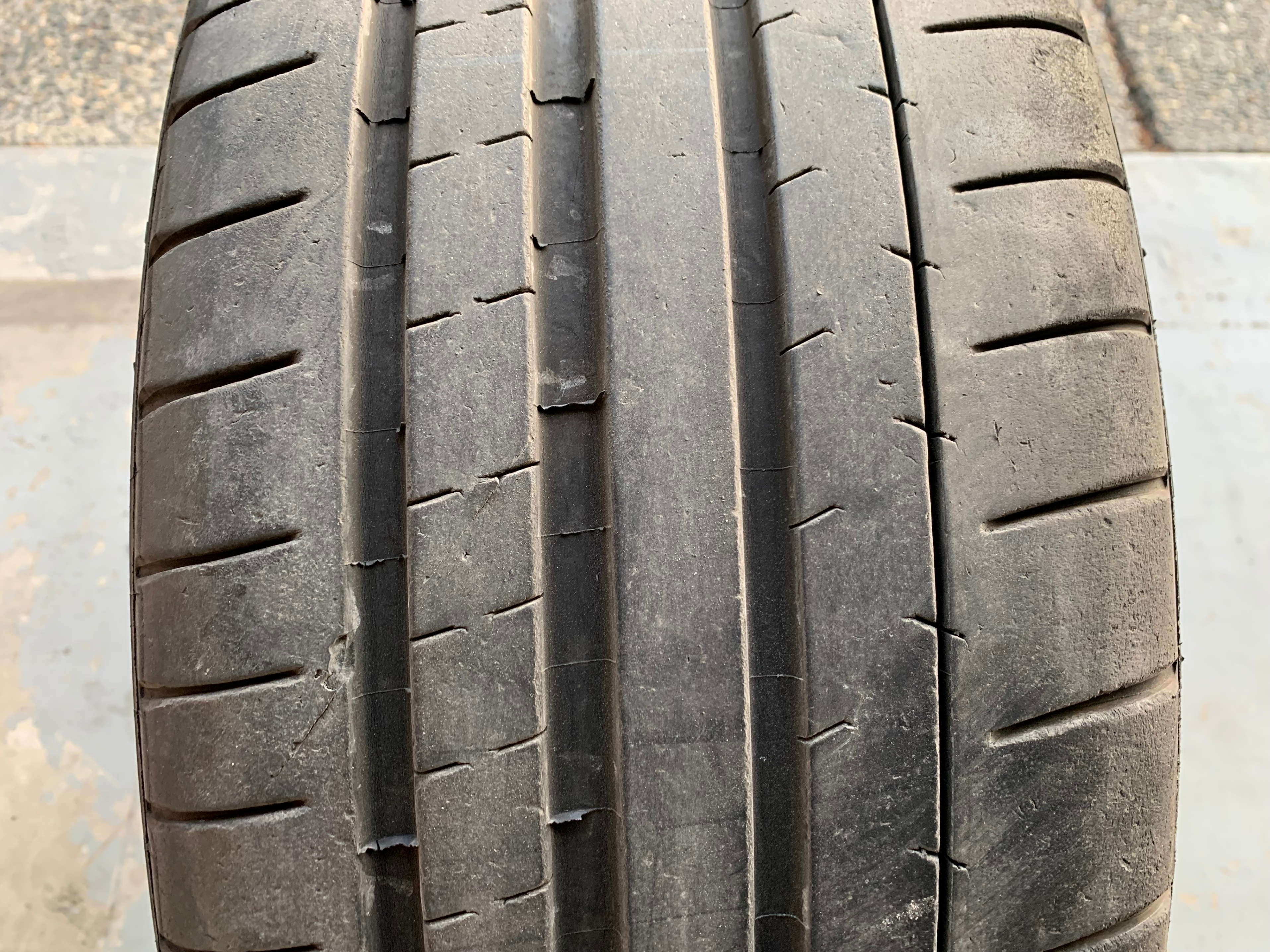 1 X single 225/45/18 95Y XL Michelin Pilot Super Sport 65% tread - photo 2