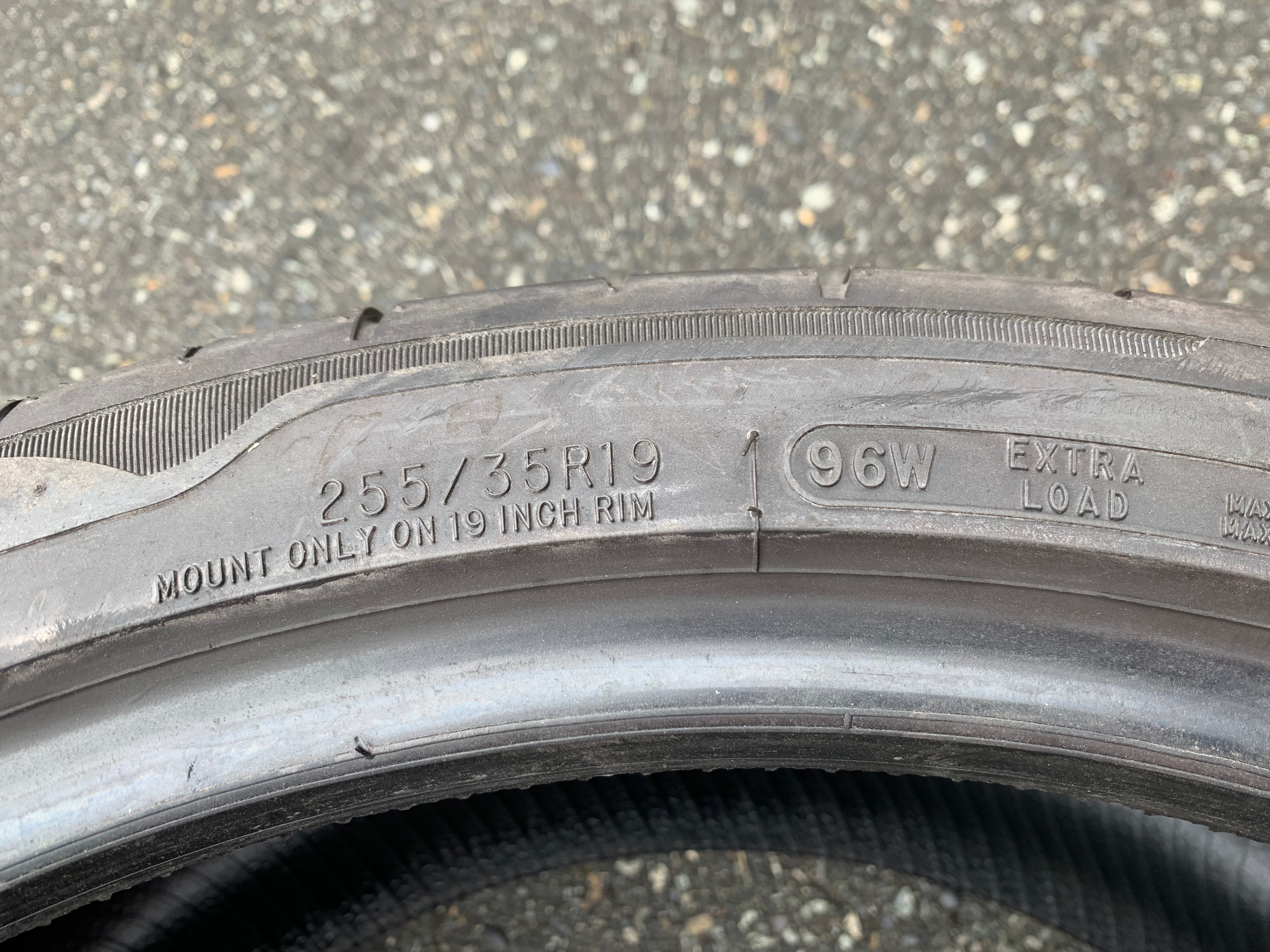 1 X single 255/35/19 M+S 96W Cooper zeon RS3-A with 80% tread - photo 4