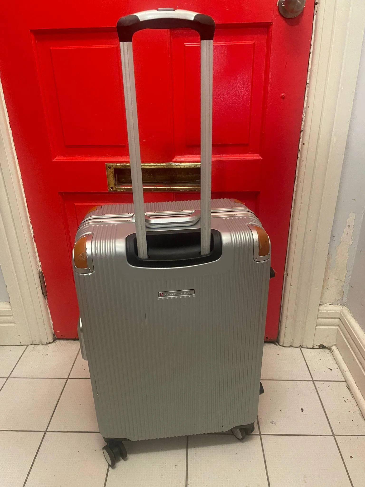Swiss Military Medium-Large Checked Luggage – $30 image indicator(3)
