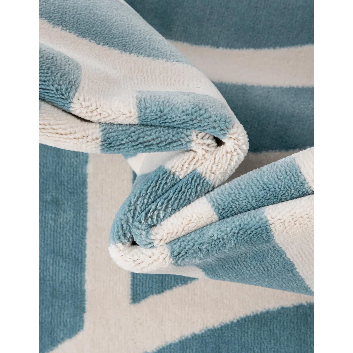 New Kids 6' x 9' Area Rug image indicator(6)