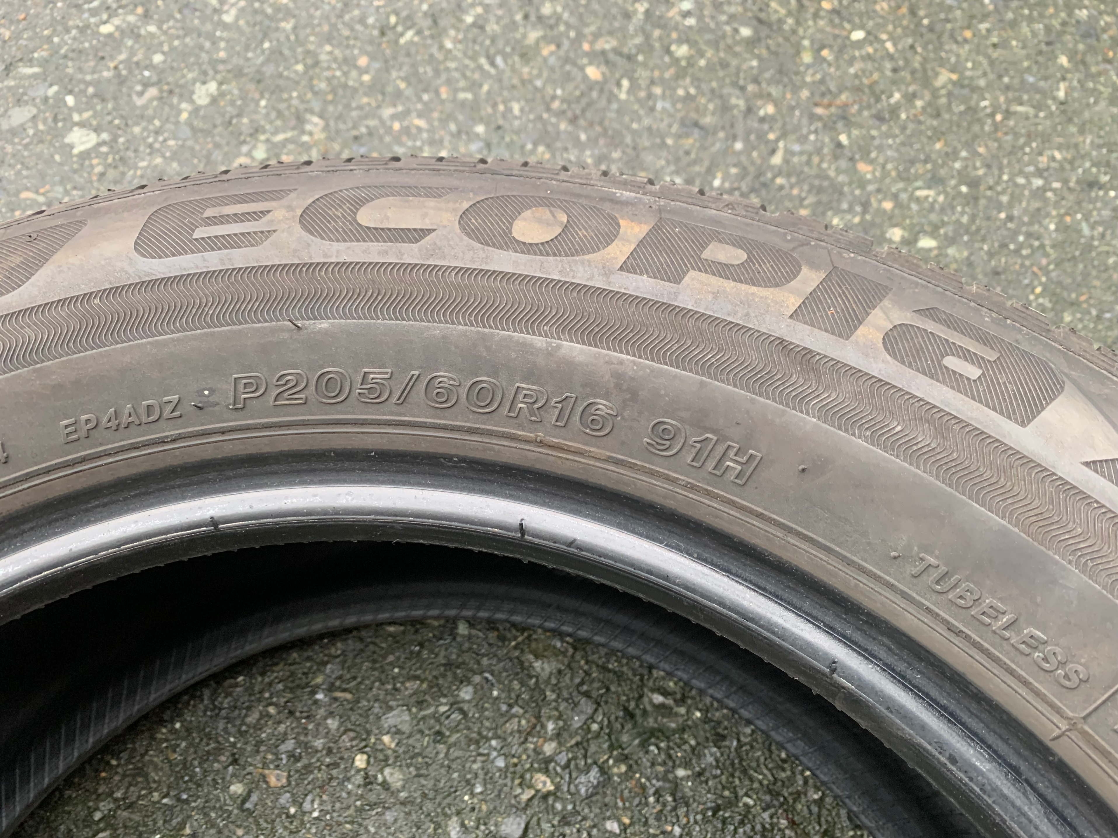 1 x single 205/60/16 Bridgestone ecopia EP422 plus w 70% tread - photo 5