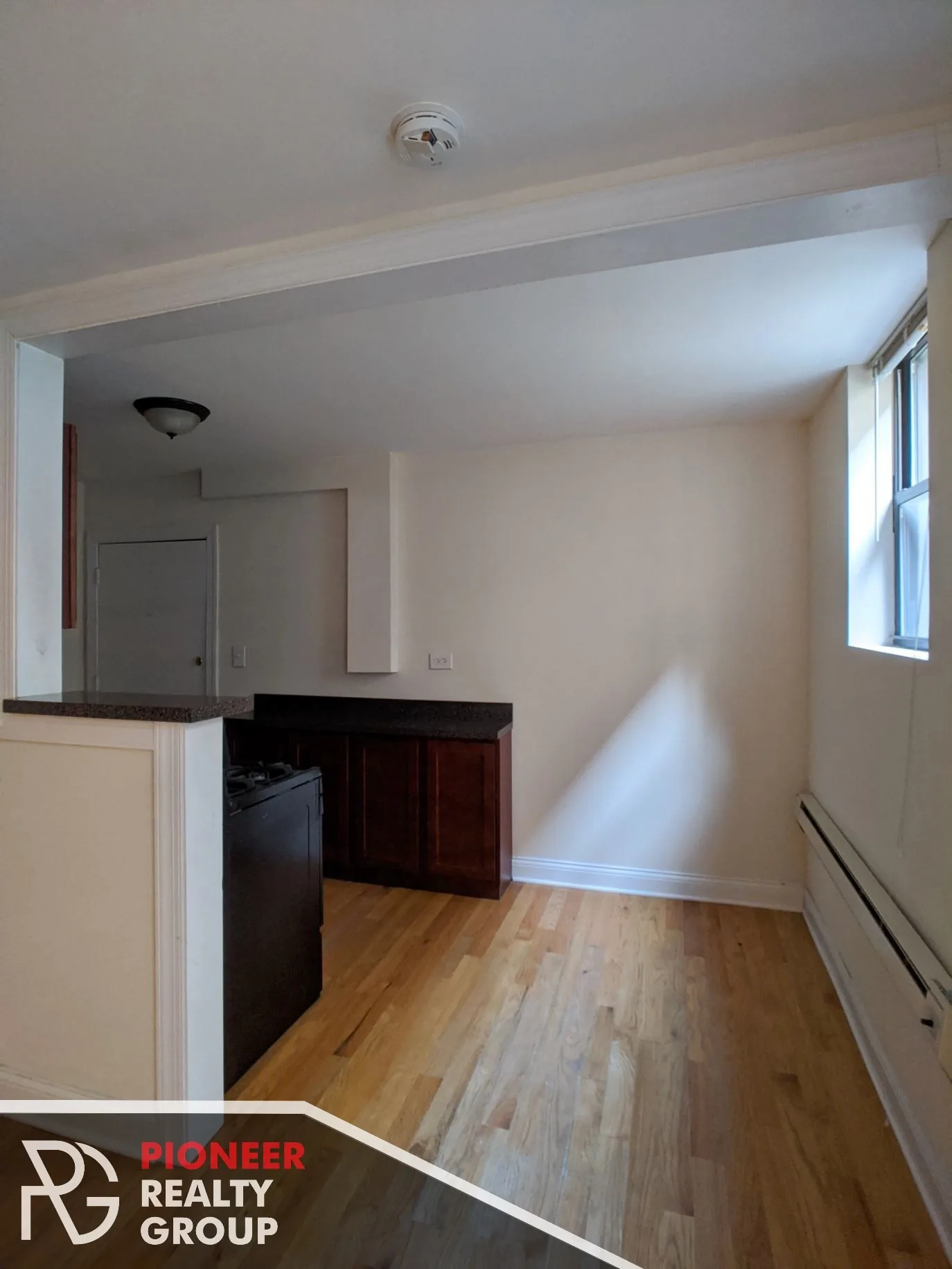 Lakeview Studio Available NOW! image indicator(4)