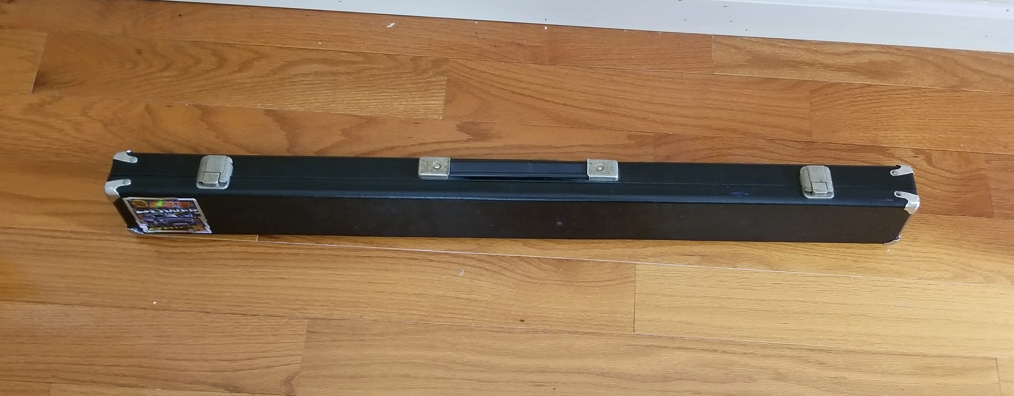 Excalibur Pool Cue, warp resistant fiberglass bonded image indicator(7)