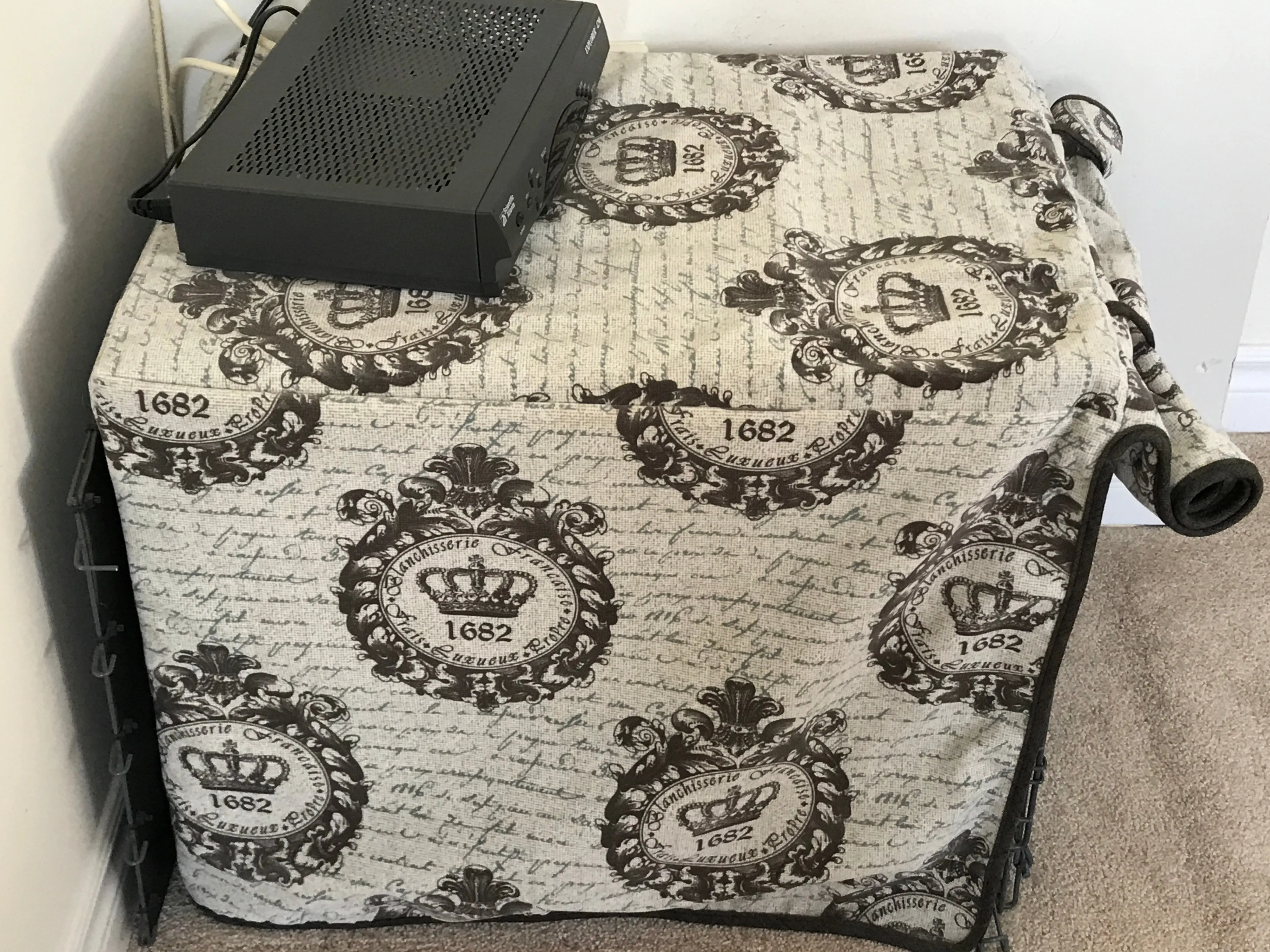 Luxury Puppy 'Apartment' Cage - ModernPuppies.com image indicator(2)