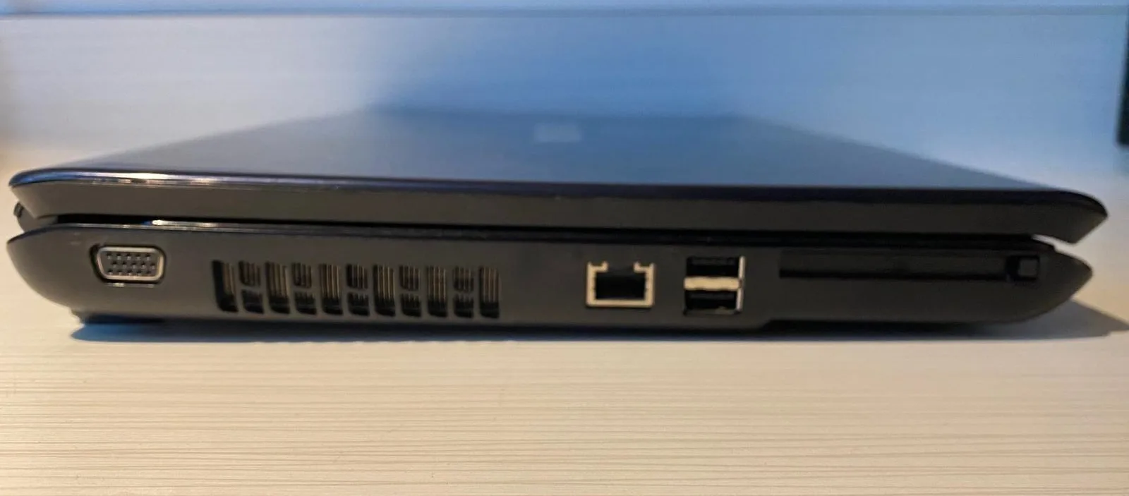 Toshiba Satellite L300 Intel Core Duo T6400 2.0GHz 4.00GB RAM image indicator(3)