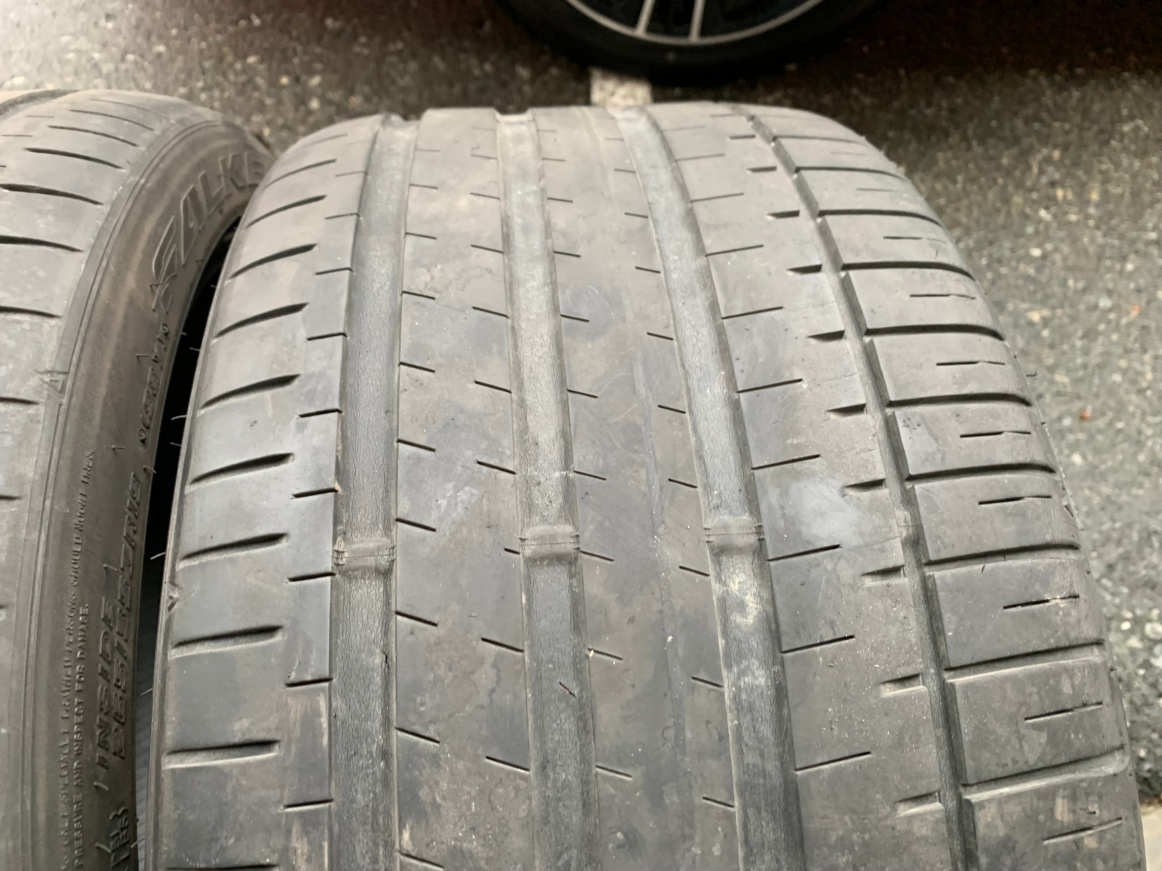 PAIR of 265/35/19 98Y Falken Azenis FK510 with 50% tread - photo 3