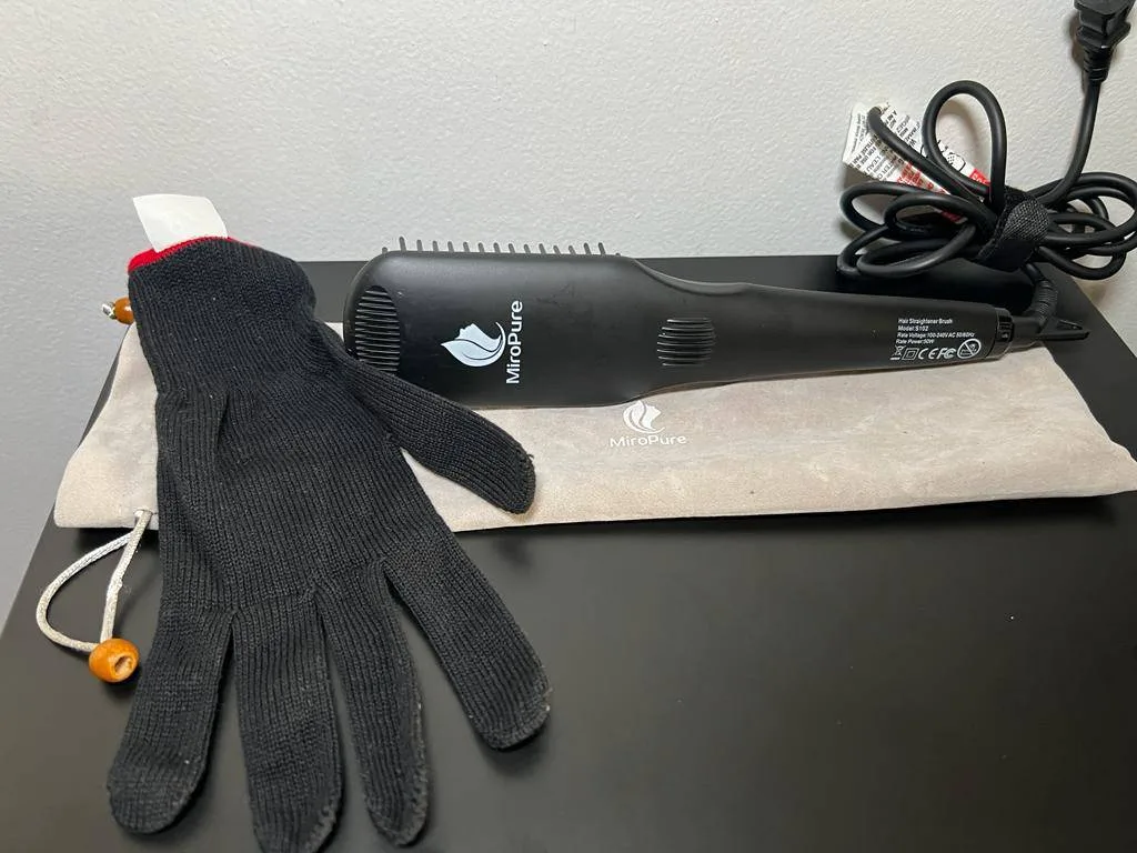 Enhanced Ceramic Hair Straightener Brush thumbnail