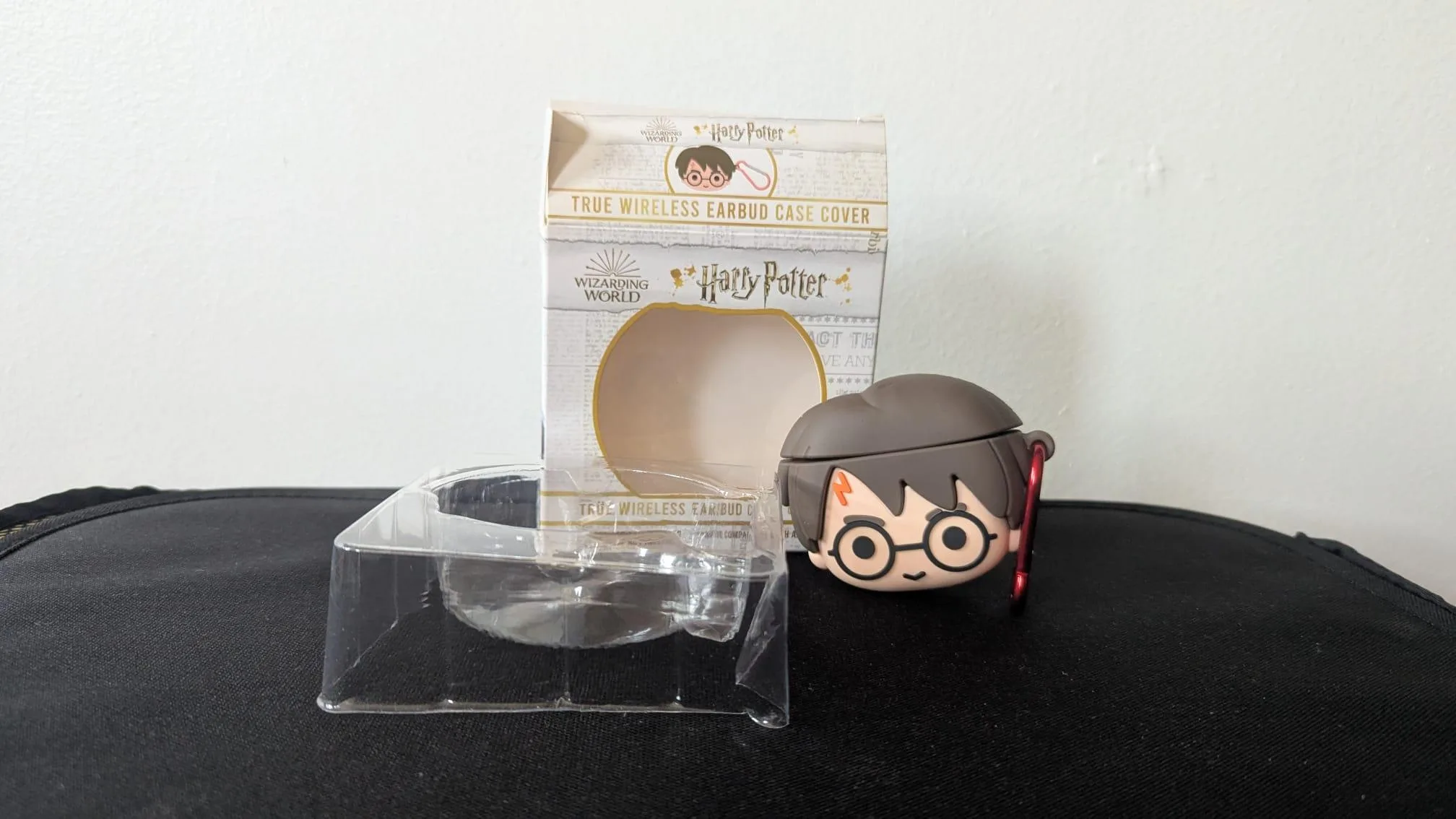 Harry Potter Wizarding World True Wireless Earbud Case Gen 1&2 thumbnail
