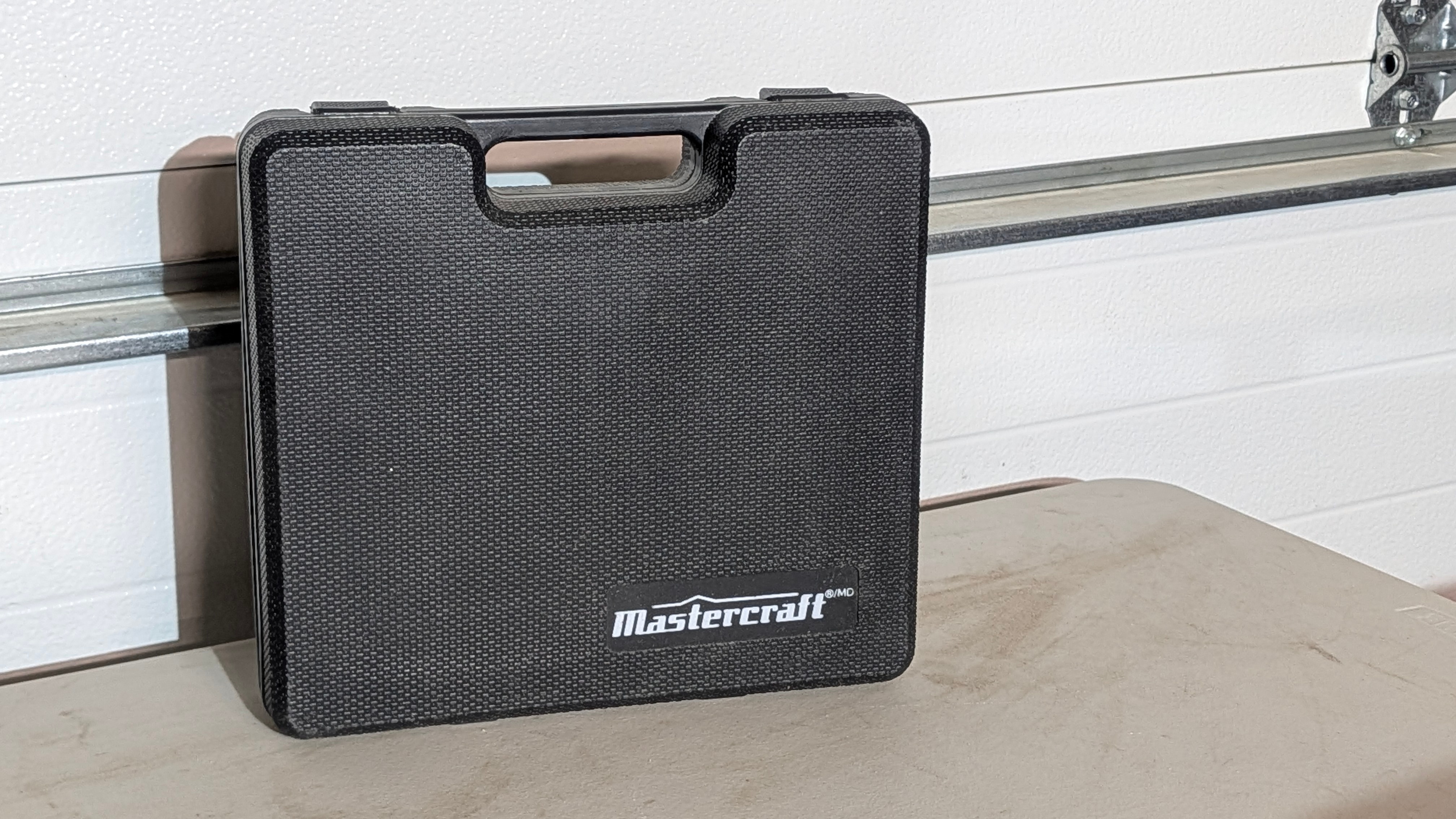 Mastercraft 18-Gauge Pneumatic Nailer/Staple Gun - photo 2