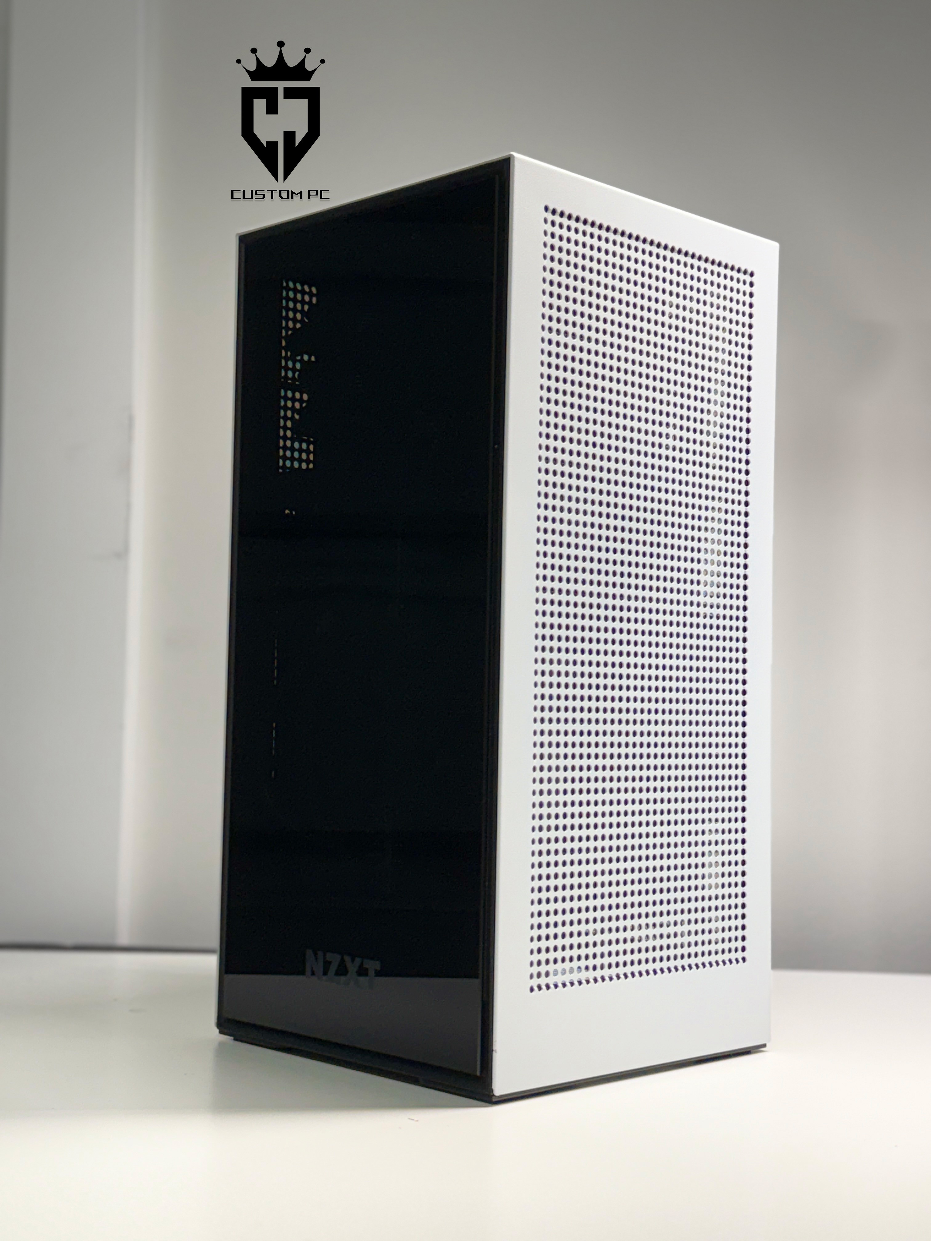 SFF Gaming PC Ryzen 7 3700X 4.4Ghz \ RTX 3070 \ 32GB \ 512GB