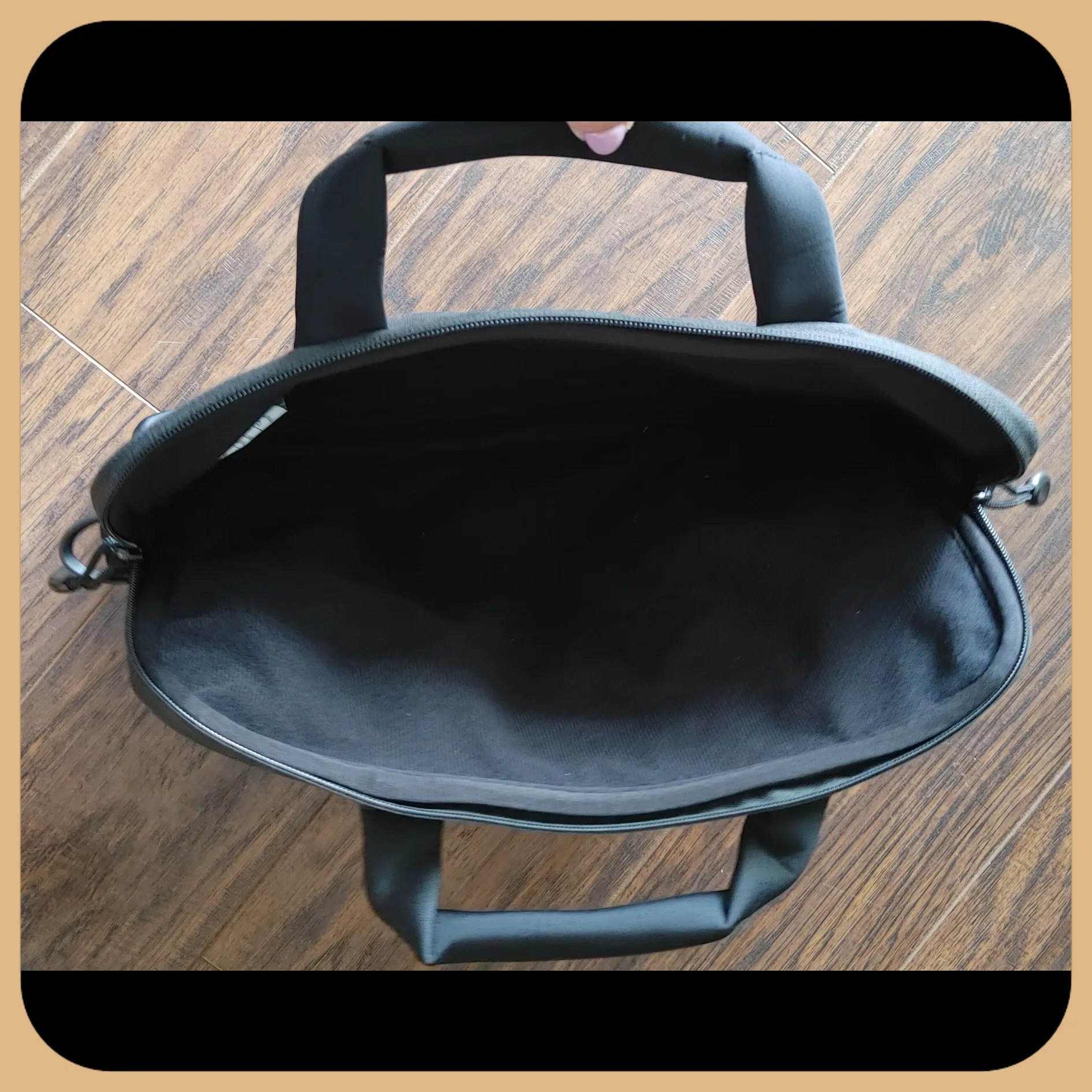 SAMSONITE || Aramon NXT 13” Tablet Bag image indicator(3)