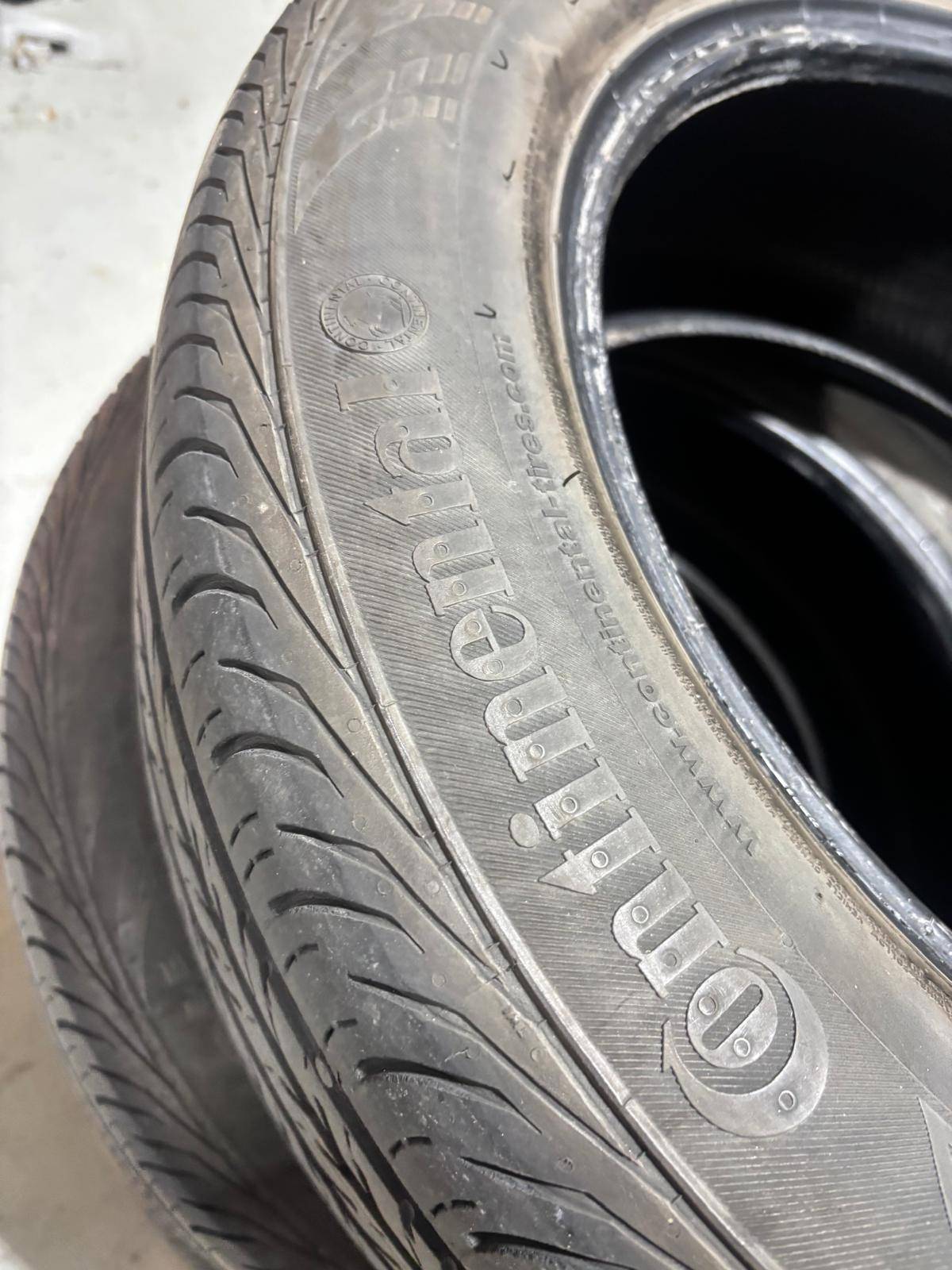 4 used 235/55/R17 Continental A/S–Escape/GLA/Tiguan/CTS/MKS - photo 3