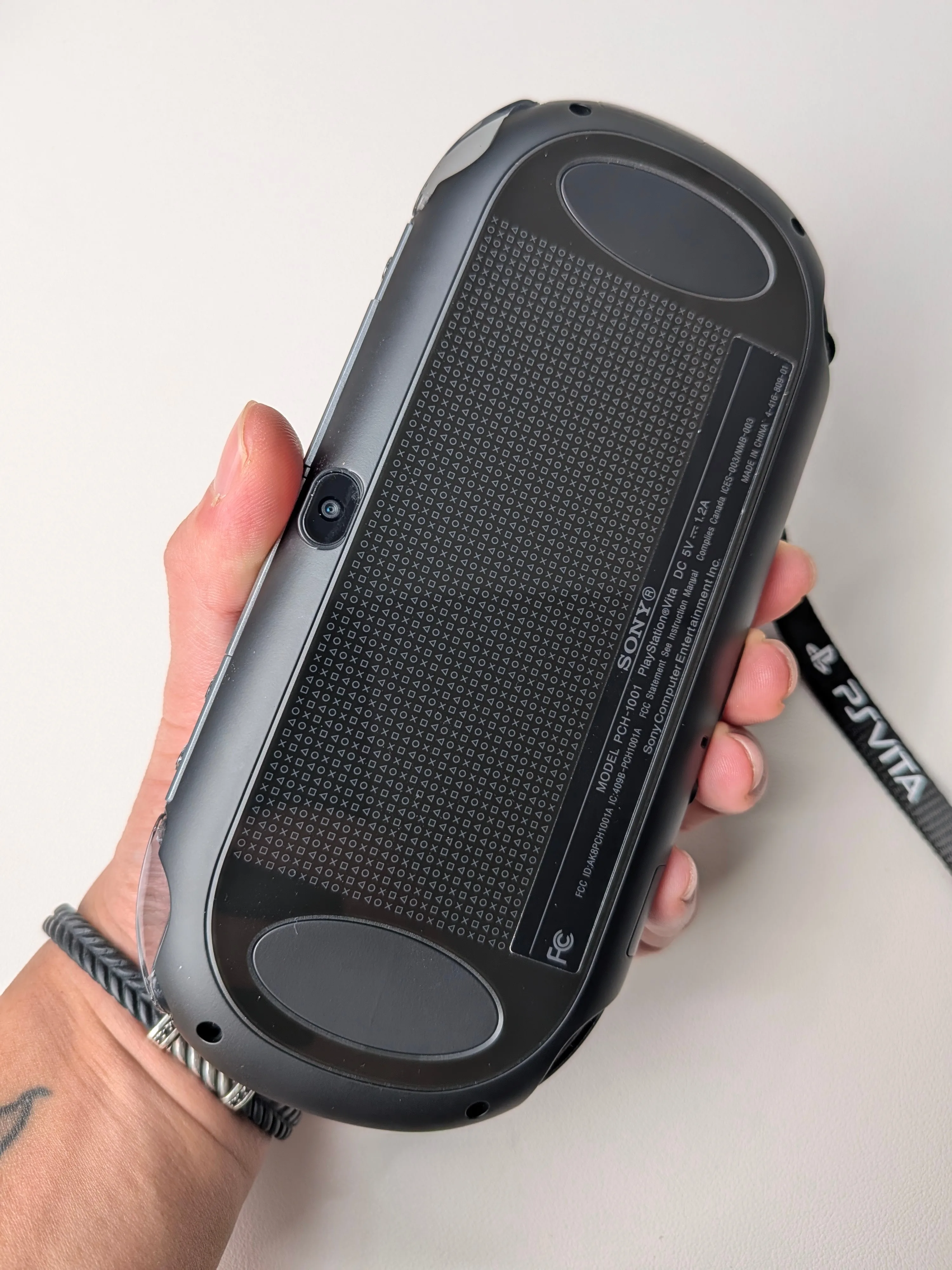 Sony PS Vita 1000 Black Modded Mint image indicator(3)