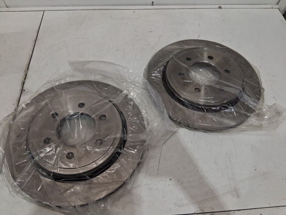 Ford F150 – Rear Brake Rotors and Ceramic Pads - photo 4