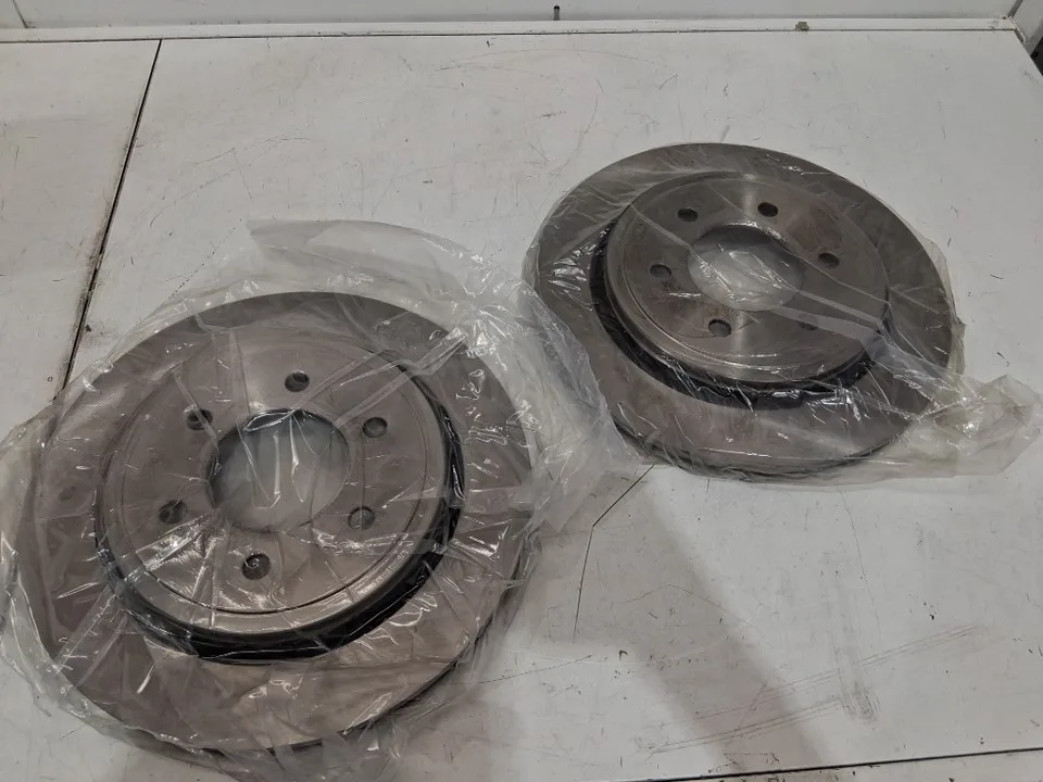 Ford F150 – Rear Brake Rotors and Ceramic Pads image indicator(4)