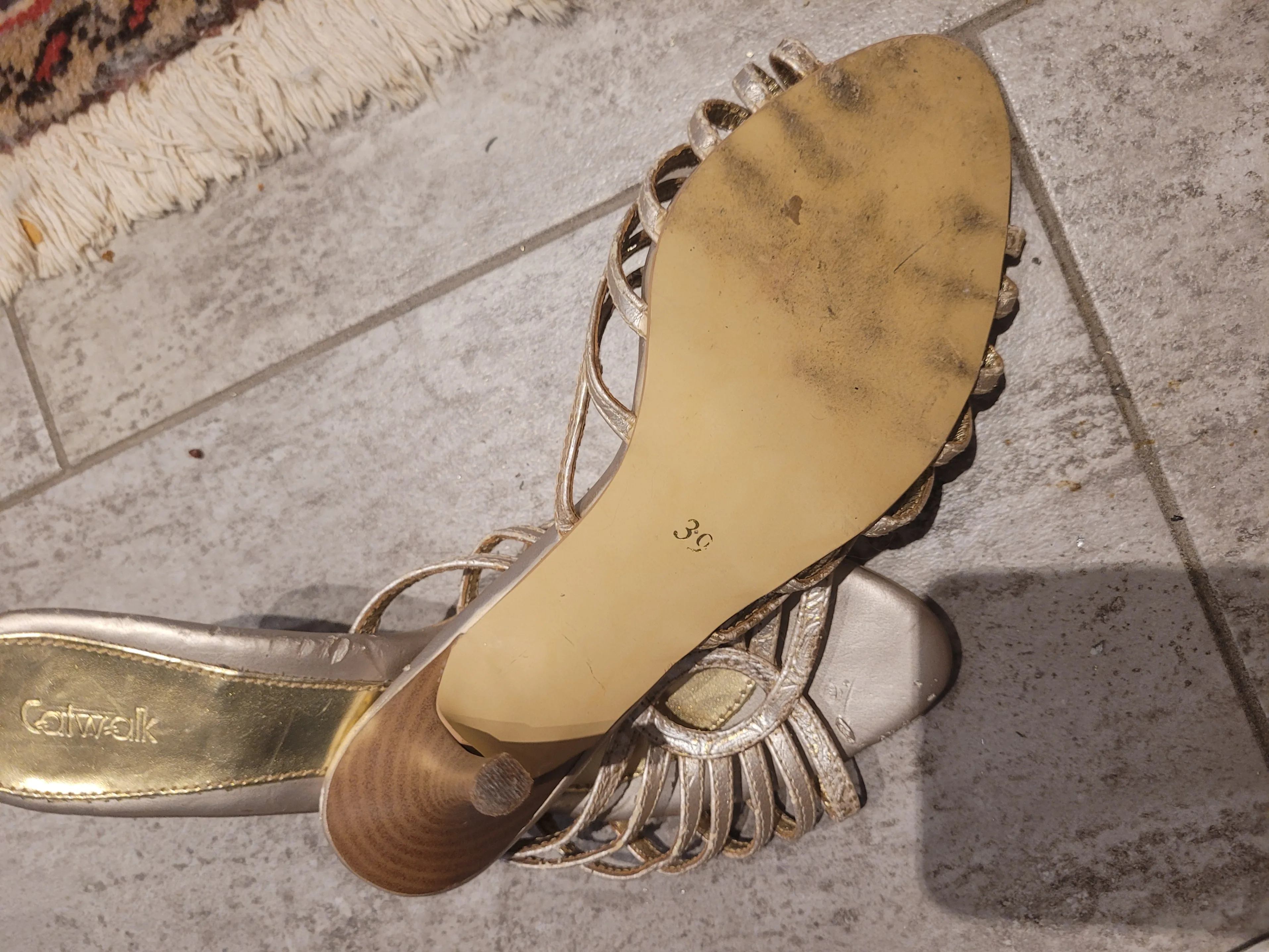 Womens evening shoes size 39 image indicator(4)